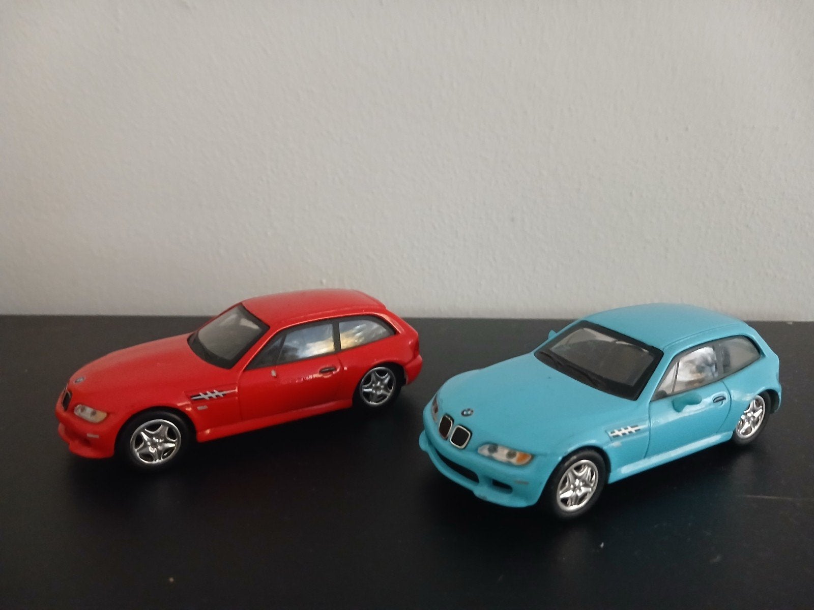 Foto 12 van 2x BMW Z3 Coupe 1:43 highspeed