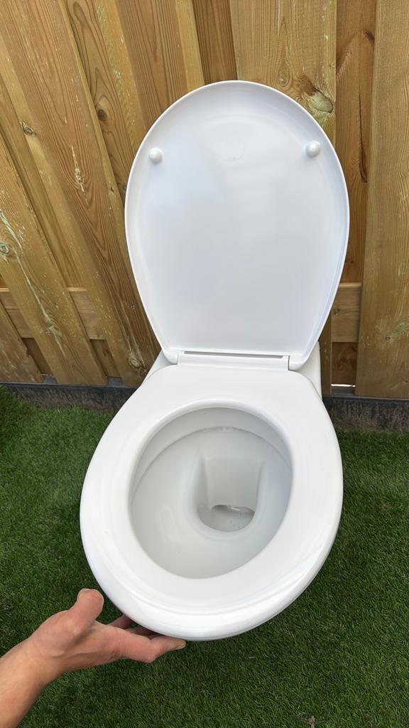 Wc pot / toilet, Doe-het-zelf en Verbouw, Sanitair, Ophalen, Zo goed als nieuw, Toilet