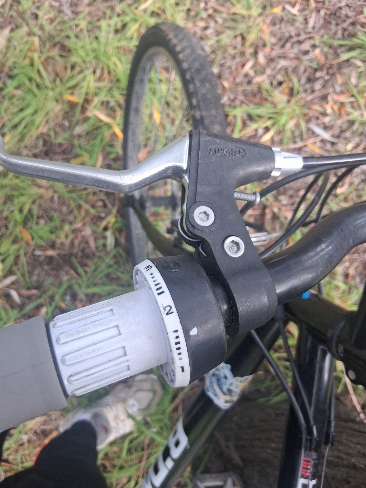 26 inch B'Twin Rockrider 300 mountainbike - Goede staat, Fietsen en Brommers, Geen vering, Ophalen of Verzenden, Gebruikt, Overige merken