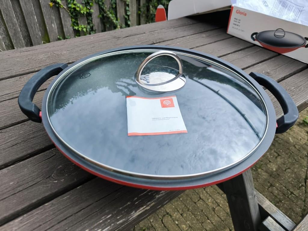 Wokpan 36 cm ,5 LITER.  NIEUW IN DOOS, Huis en Inrichting, Keuken | Potten en Pannen, Ophalen, Nieuw, Gietijzer, Wok