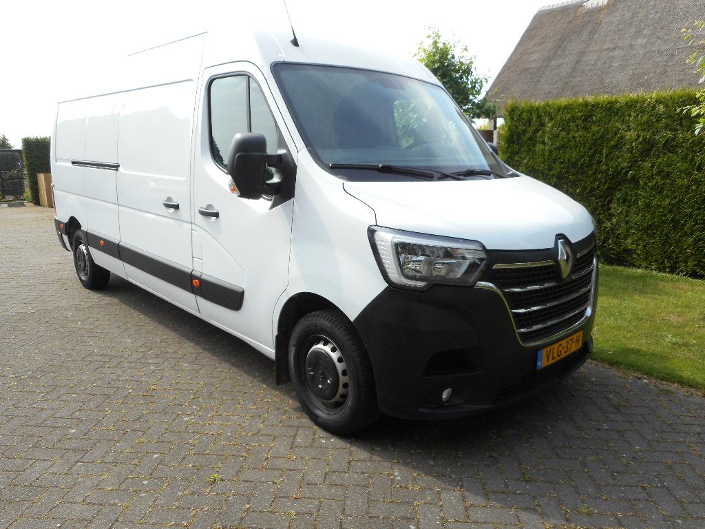 Renault Master  2.3 dCi 135pk  L3 H2  bj 2021, Voorwielaandrijving, 136 pk, 4 cilinders, Renault