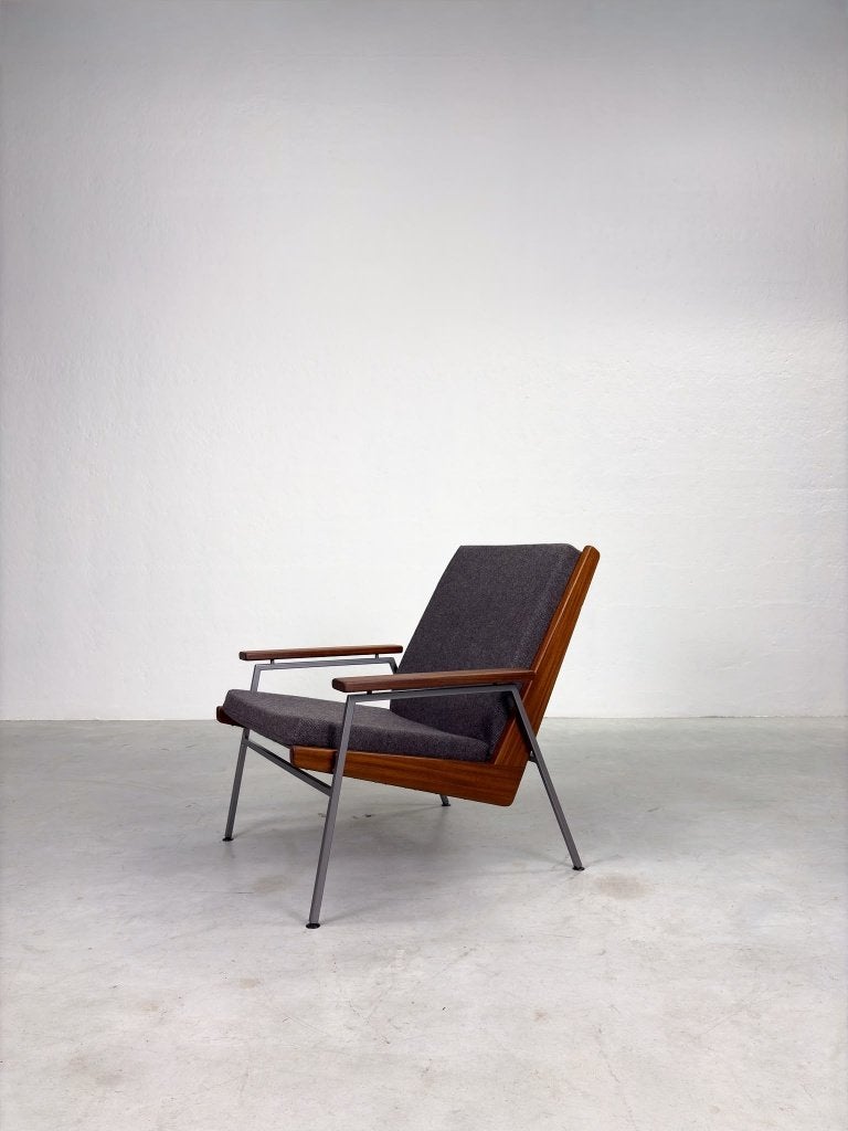 '1611 Lotus' Damesfauteuil van Rob Parry voor Gelderland, Ophalen, Dutch design, Mid-century, Scandinavisch, Deens, Vintage, Hout
