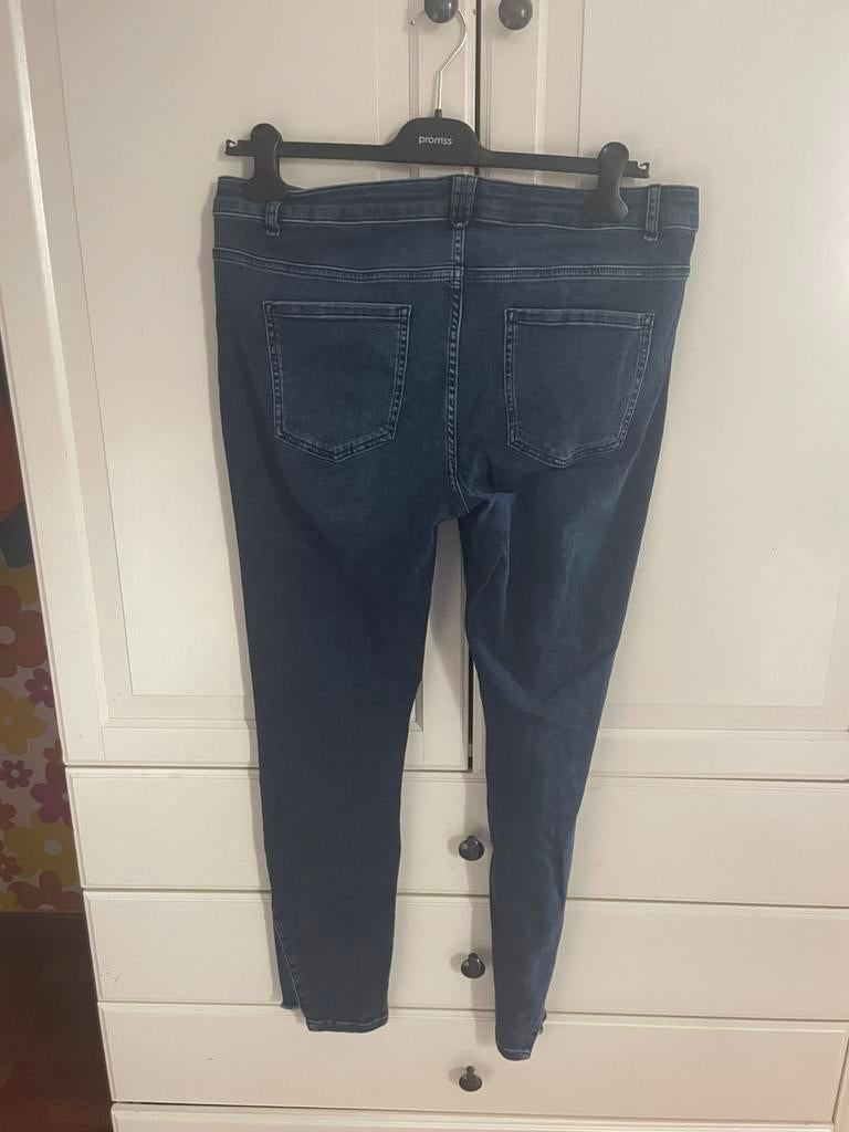 Cartoon spijkerbroek 44, Kleding | Dames, Maat 42/44 (L), Nieuw, Lang, Verzenden