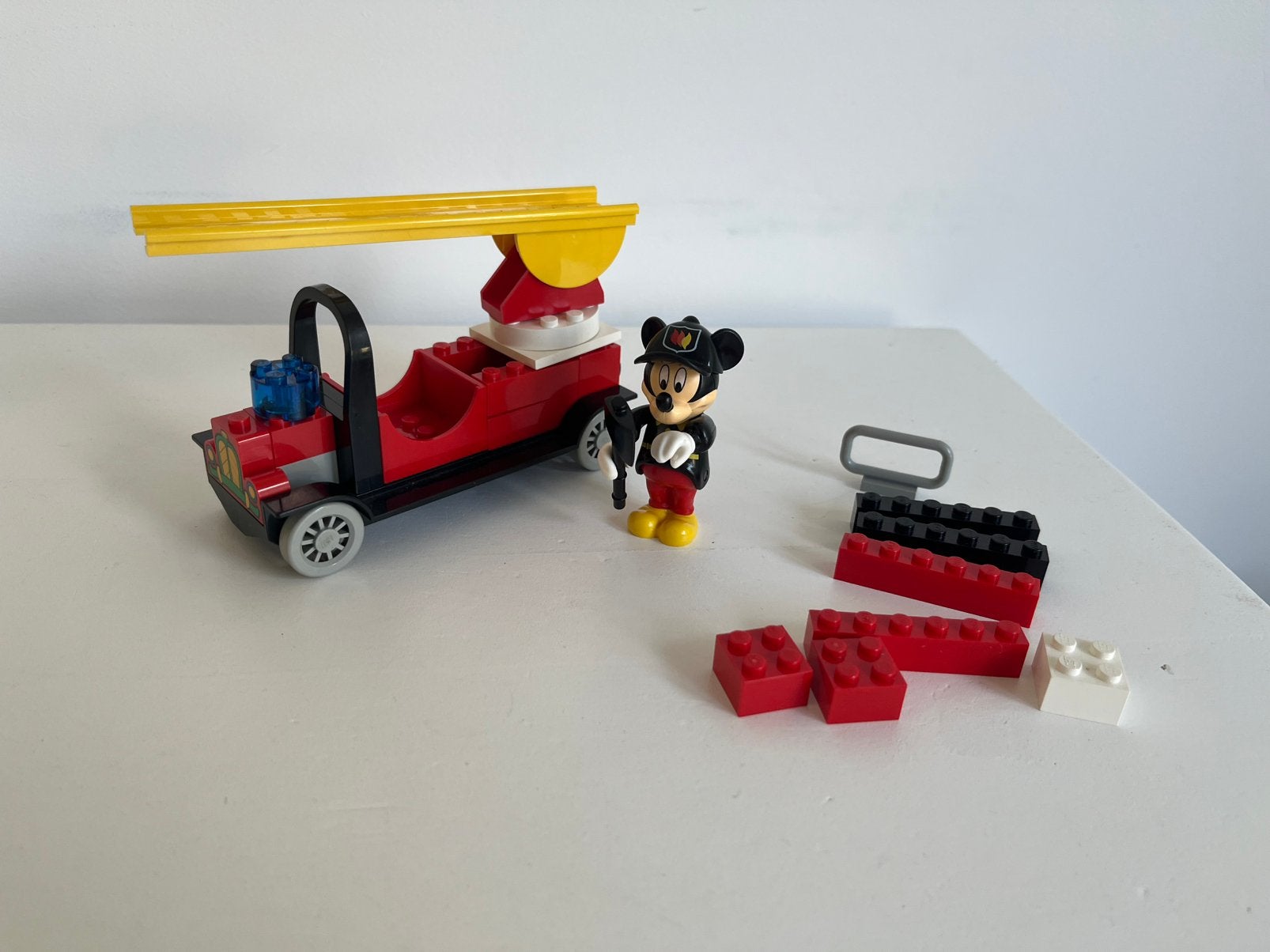 LEGO 4164 Mickey’s Fire Engine, Lego, Ophalen of Verzenden, Zo goed als nieuw, Compleet
