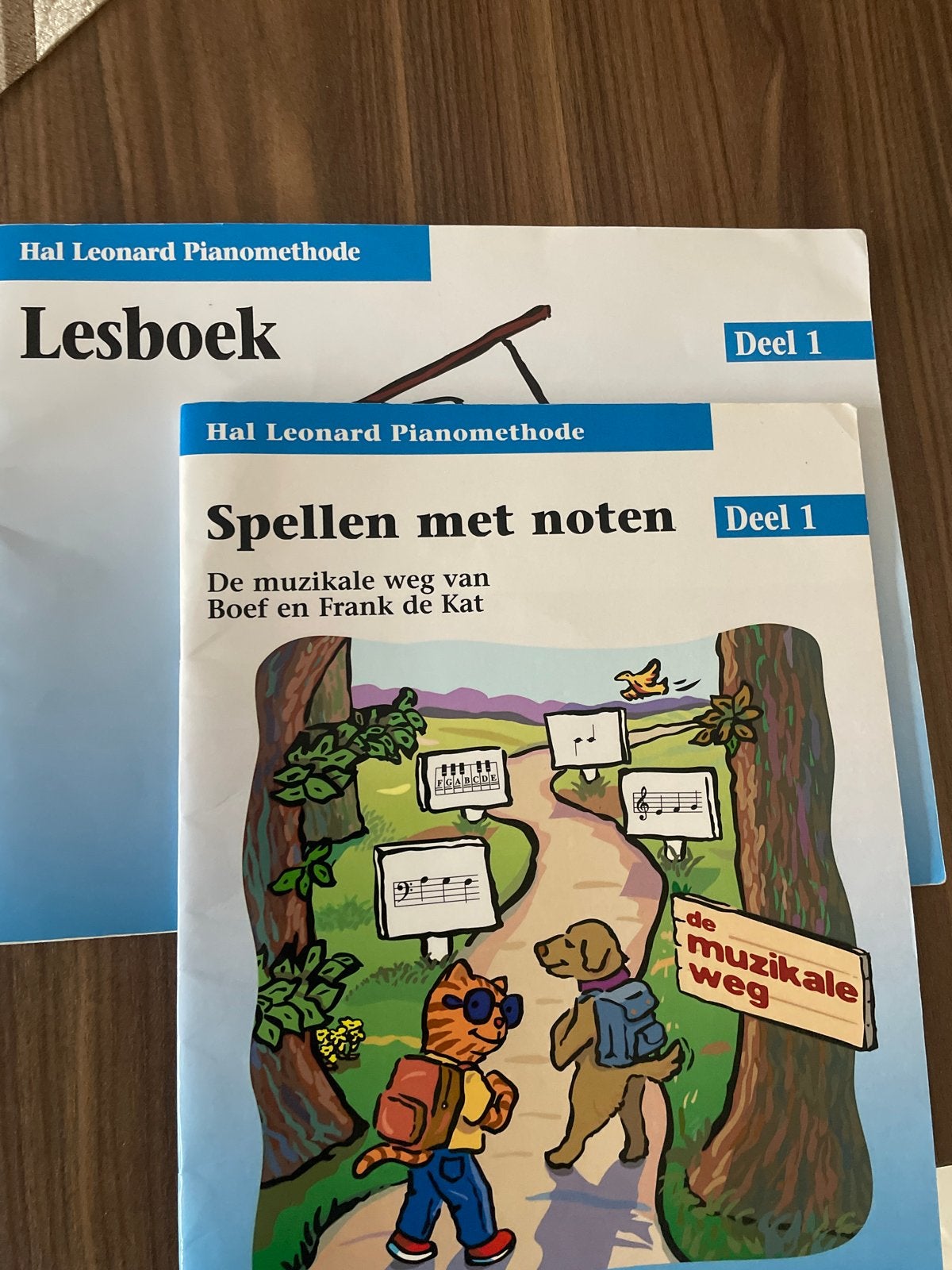 Hal Leonard Pianomethode Lesboek & Spellen met noten Deel 1, Gebruikt, Overige genres, Les of Cursus, Ophalen of Verzenden