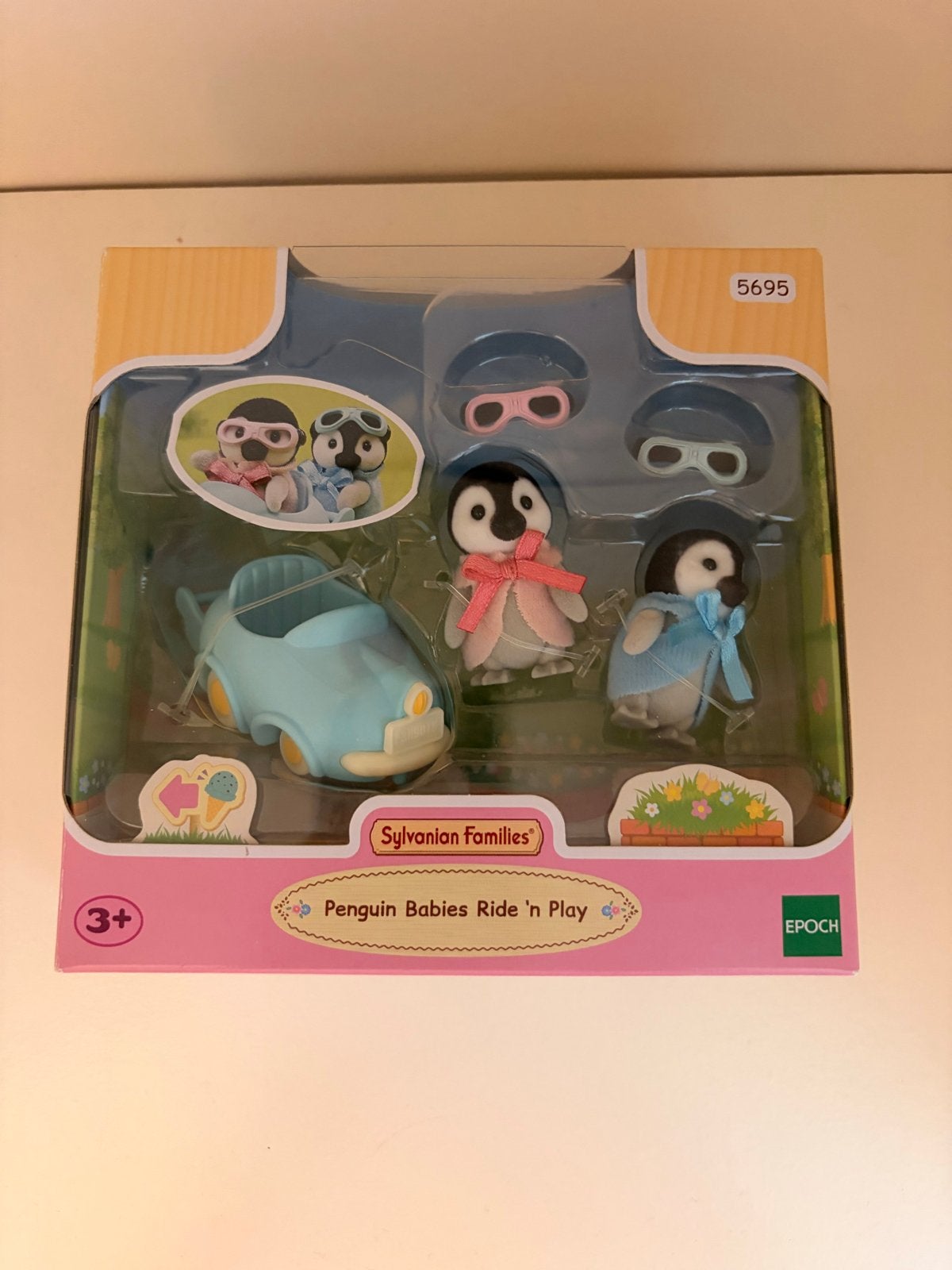 Sylvanian Families penguin Baby's ride & play Set 5695, Ophalen of Verzenden, Nieuw, Jongen of Meisje
