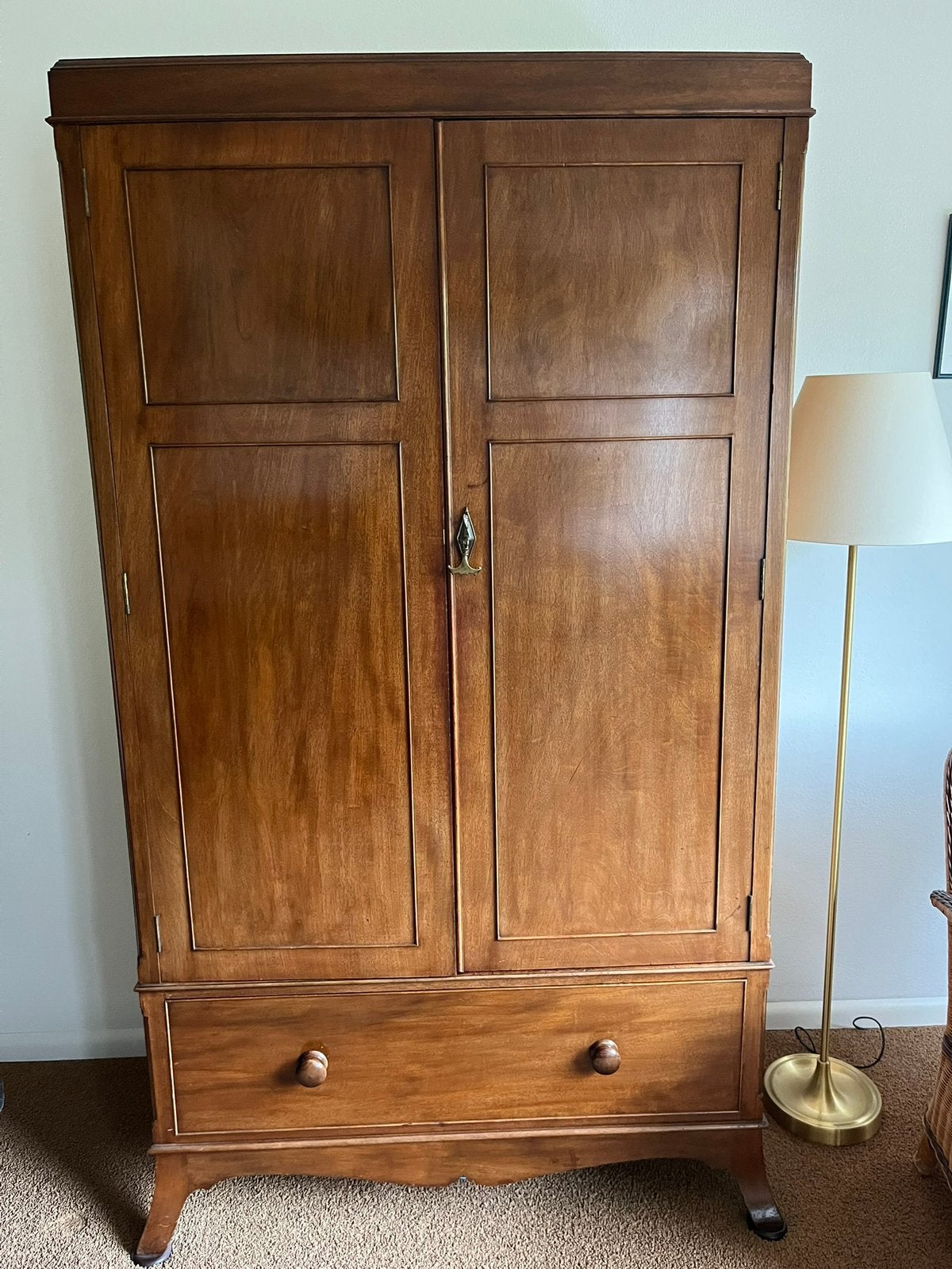 Mahoniehouten kast met 1lade., Antiek en Kunst, Ophalen