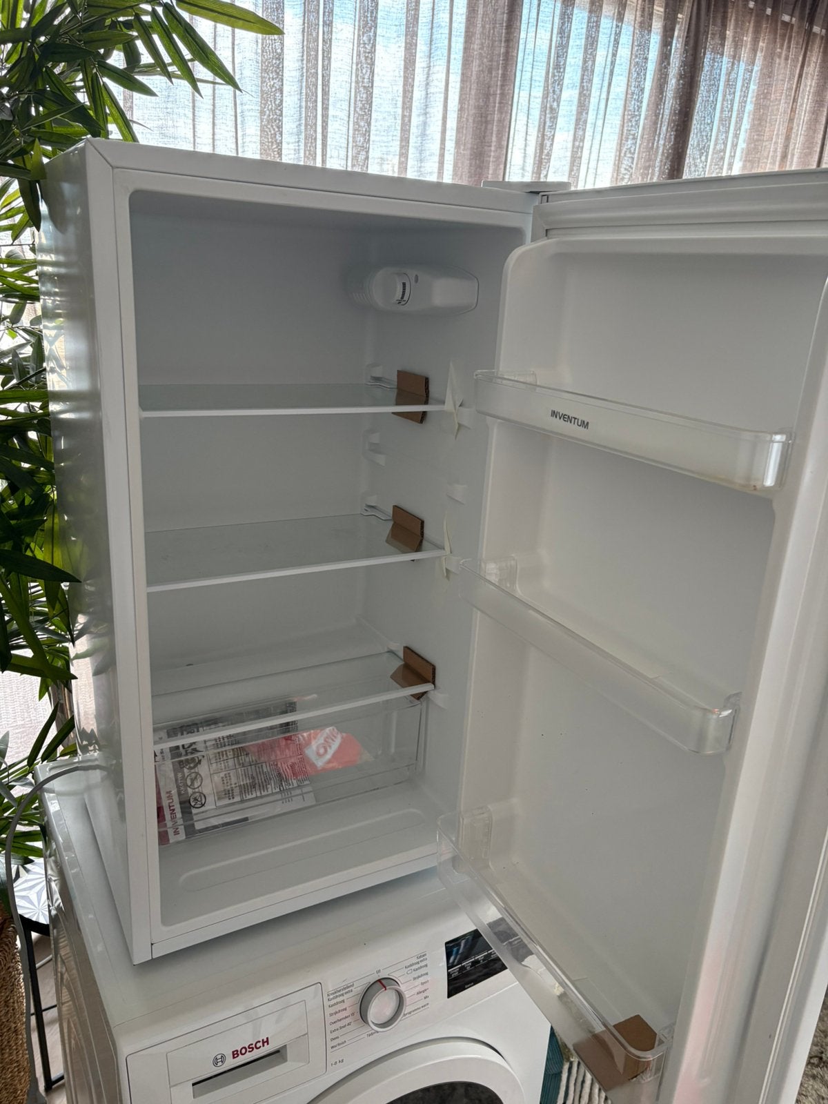 Nieuwe Inventum koelkast met fabrieksgarantie, Ophalen, Zonder vriesvak, 200 liter of meer, 160 cm of meer