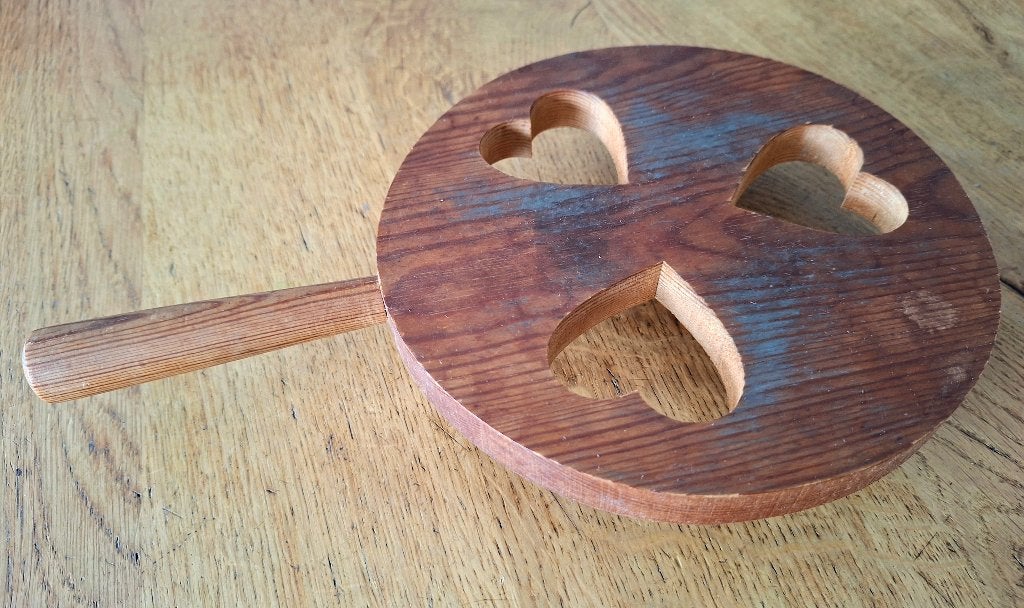 Houten Zweedse onderzetter/Olle Svensk, Ophalen of Verzenden, Pannenonderzetter, Gebruikt, Hout