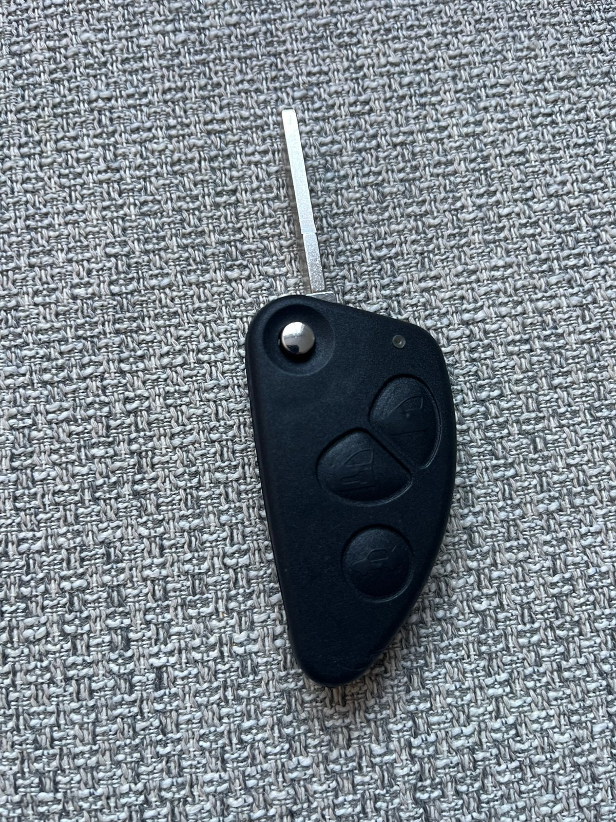 Onbekende autosleutel / klapsleutel met afstandsbediening, Ophalen