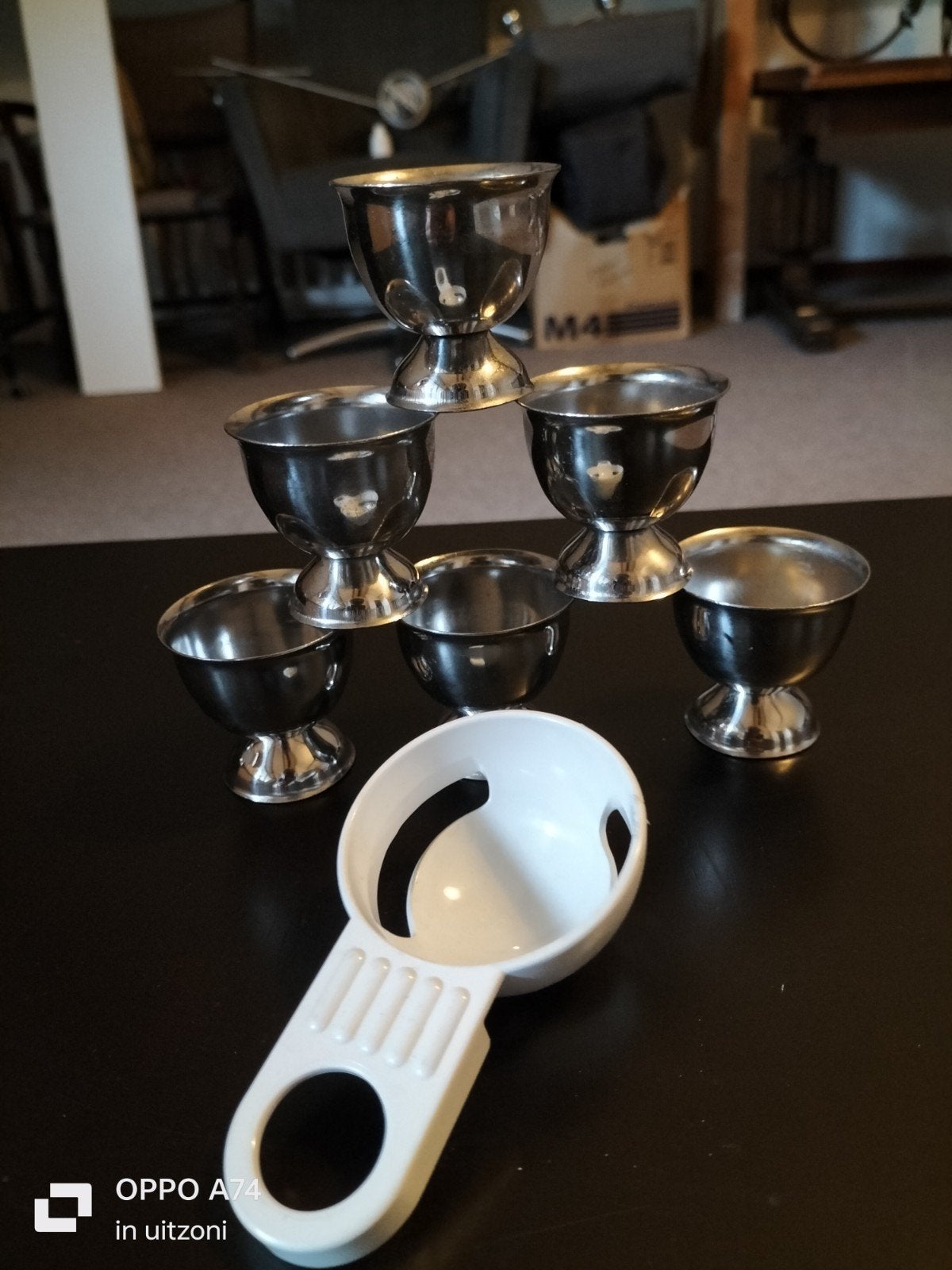 Set van 6 RVS eierdopjes en eierscheider, Zilver, Ophalen of Verzenden, Metaal, Overige typen