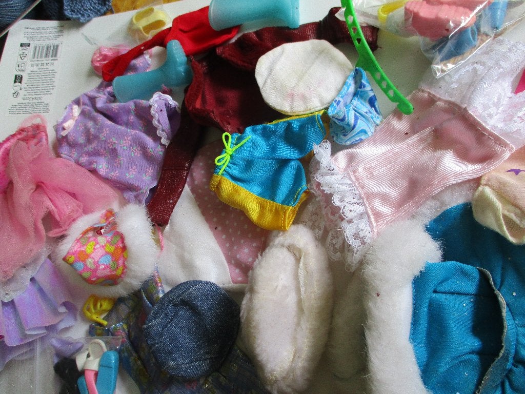 barbie kleding, Ophalen of Verzenden, Gebruikt, Kleertjes
