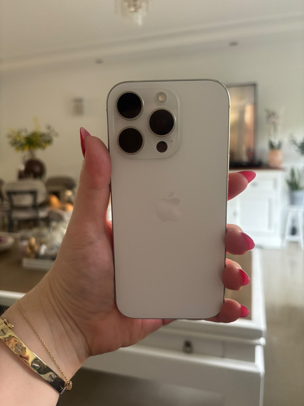 Iphone 16 pro