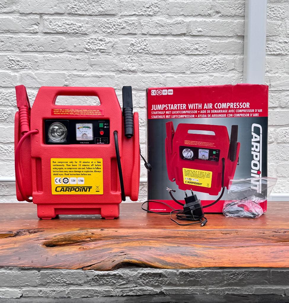 Carpoint Jumpstarter / Startbooster met Compressor – 12V, Auto diversen, Ophalen of Verzenden, Zo goed als nieuw