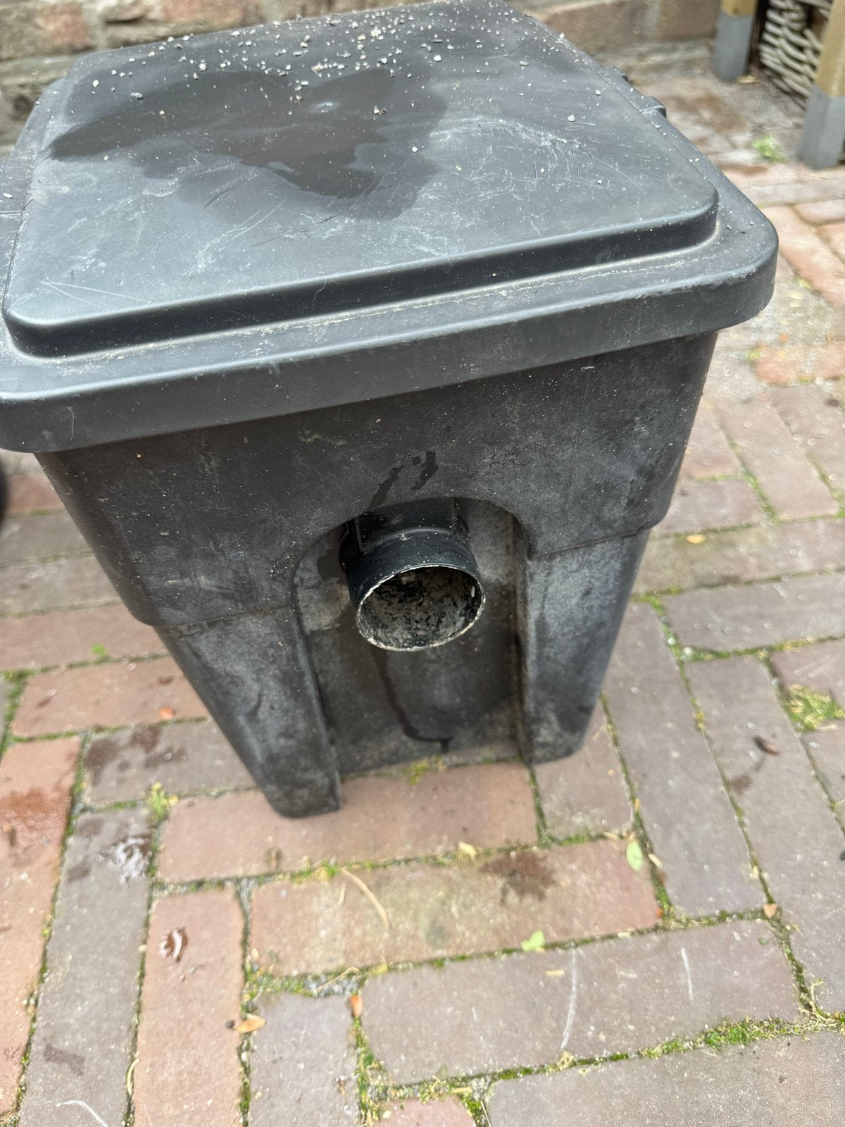Gebruikt vijverfilter met filtermaterialen, Ophalen, Gebruikt, Vijverfilter