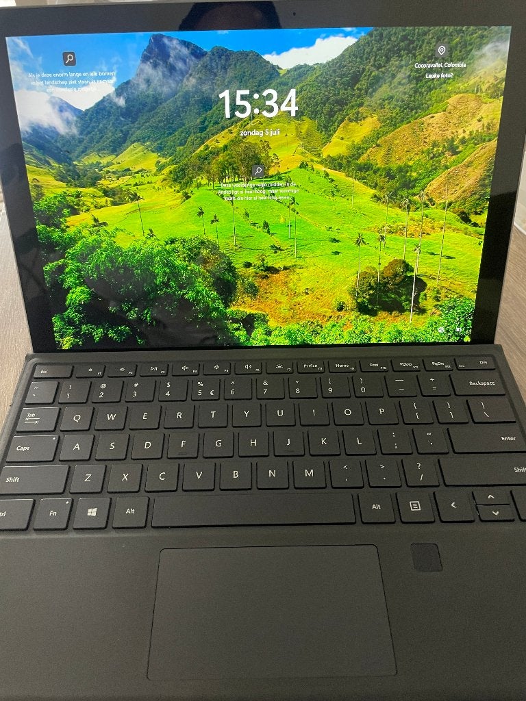 microsoft surface pro, Computers en Software, Windows Laptops, Zo goed als nieuw, 13 inch, 2 tot 3 Ghz, Ophalen of Verzenden