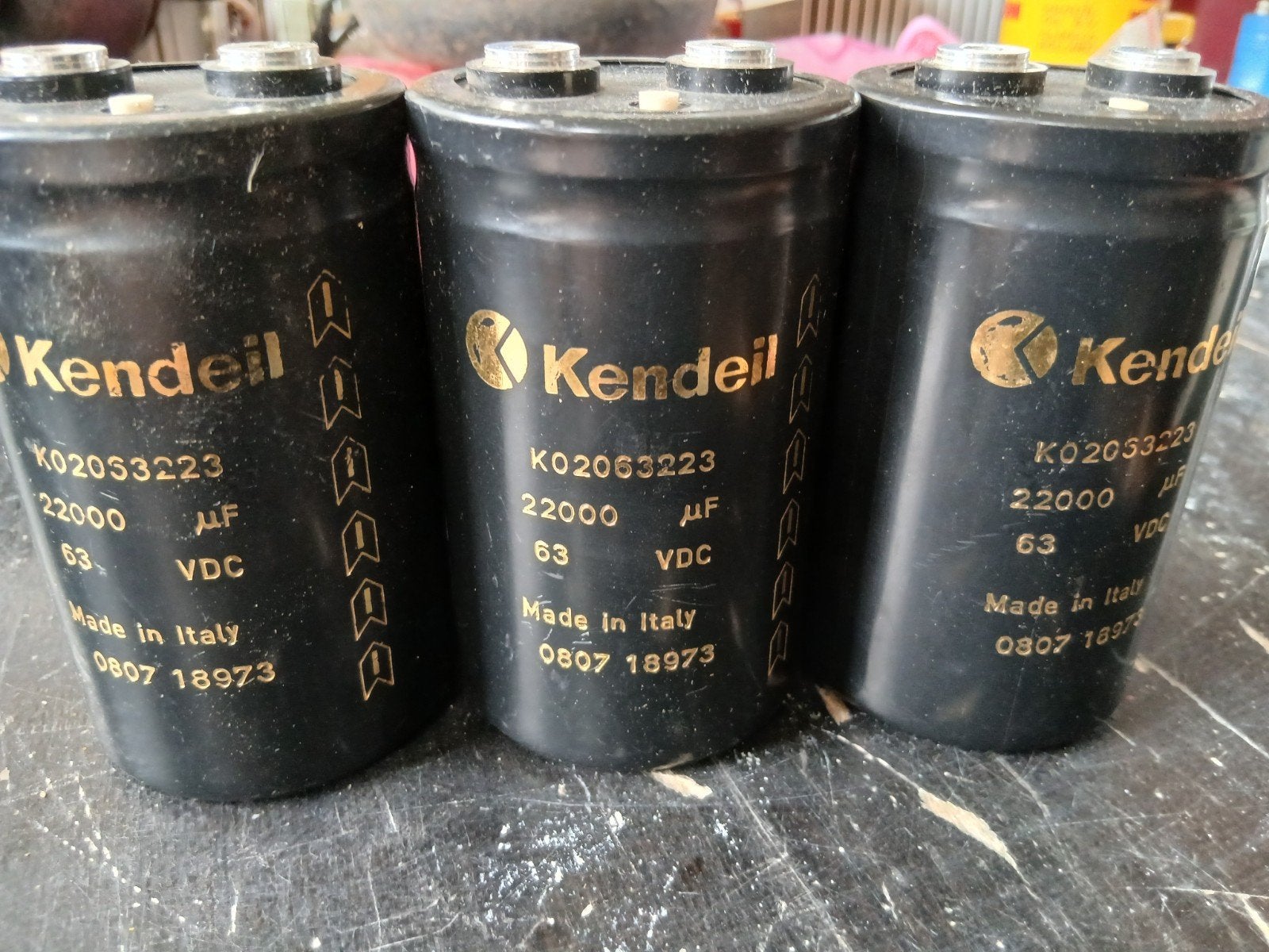 22mF 63V, Ophalen of Verzenden
