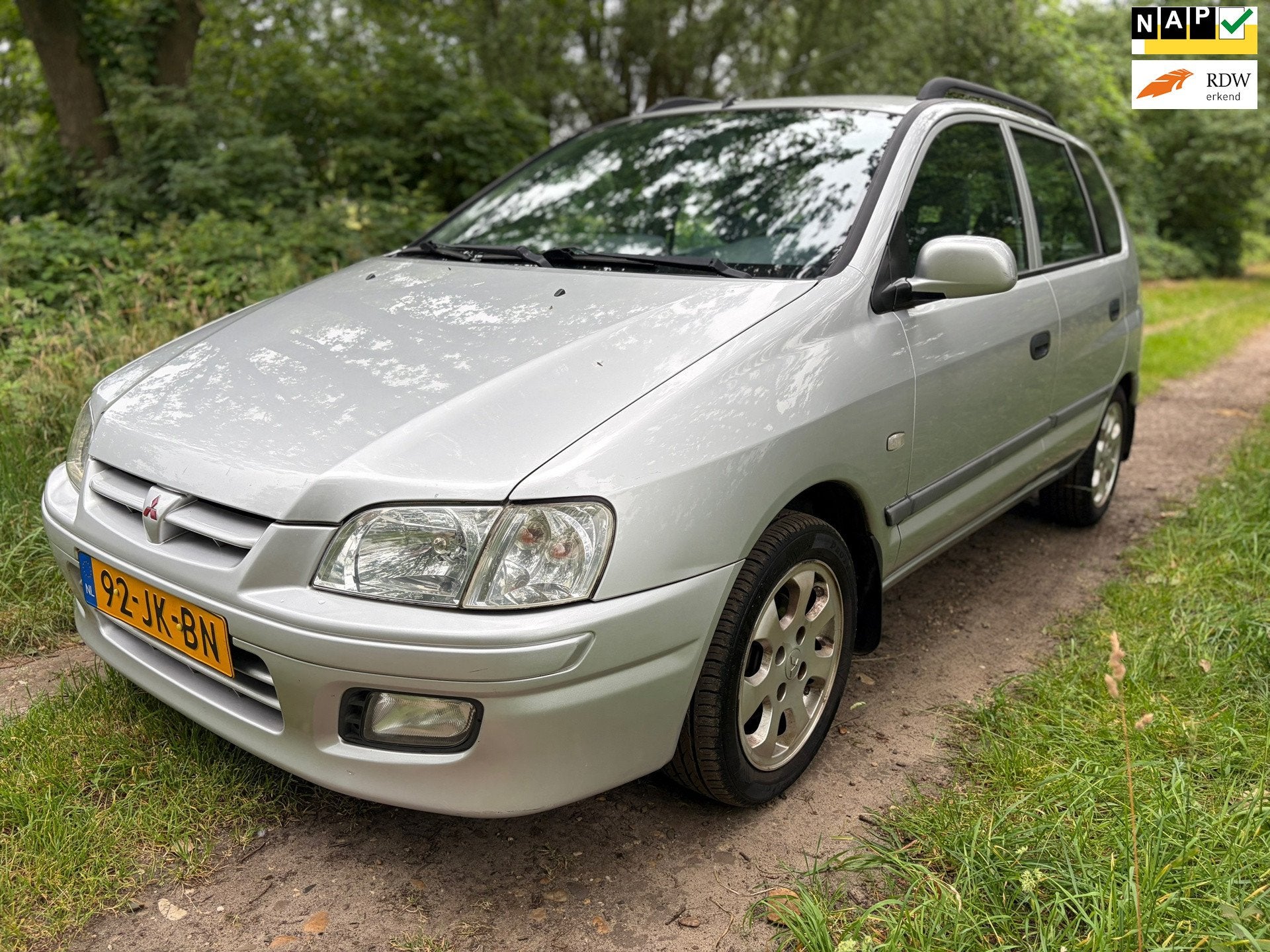 Mitsubishi Space Star 1.6 Diamond/ Airco/Elek.ramen/Nette au, Voorwielaandrijving, Stof, Gebruikt, 4 cilinders