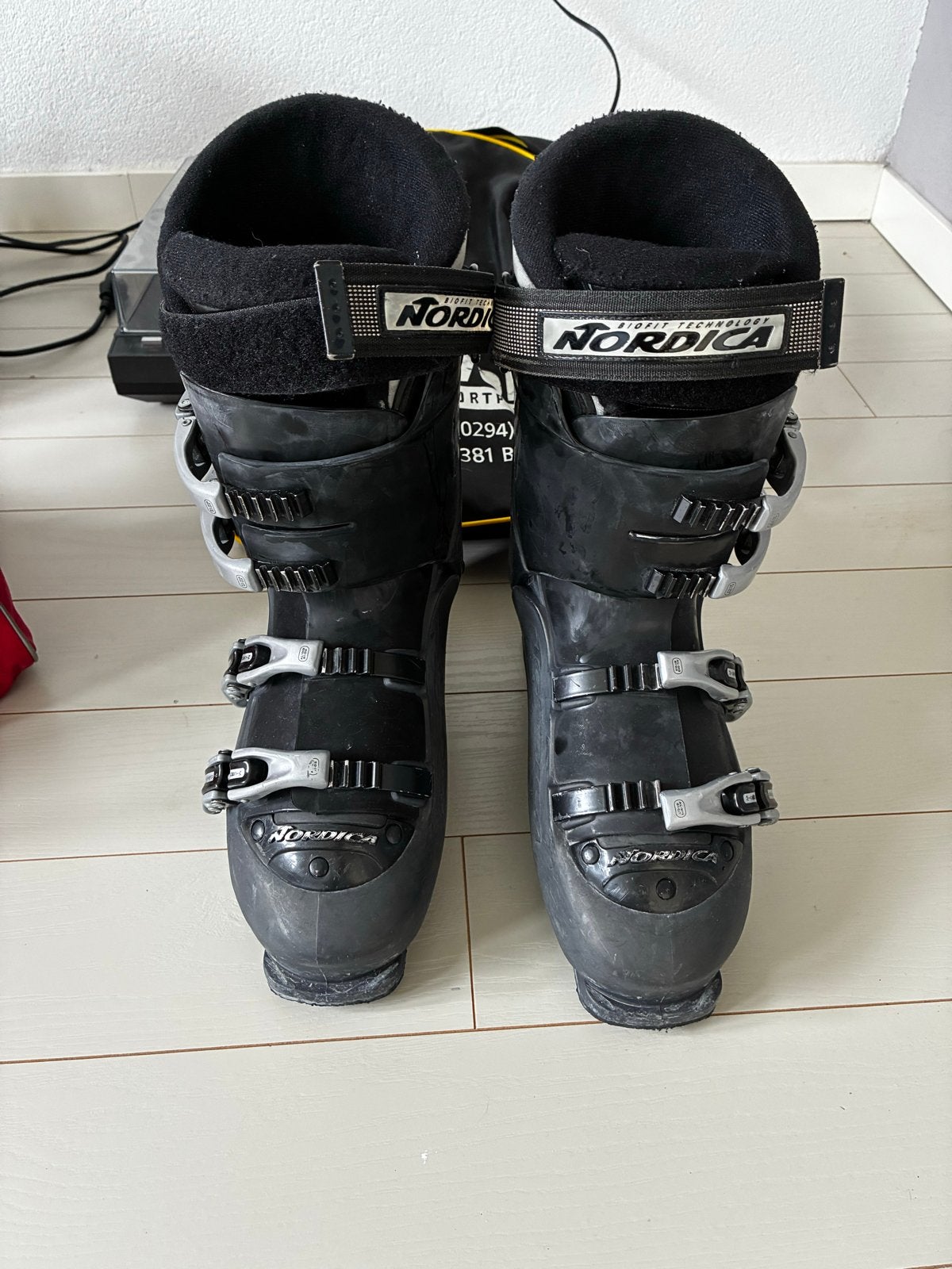 Nordica Next 7.0 skischoenen - maat 43, Sport en Fitness, Schoenen, Ophalen of Verzenden, Zo goed als nieuw, Nordica
