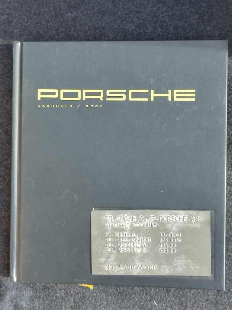 Porsche Jaarboek 2005, Onbekend, Ophalen of Verzenden, Zo goed als nieuw, Porsche