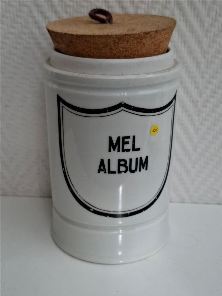 106 Honingpot, Mel Album pot, zonder deksel, ong. 17,8 x 11,, Gebruikt, Ophalen of Verzenden, Bord(en), Overige stijlen