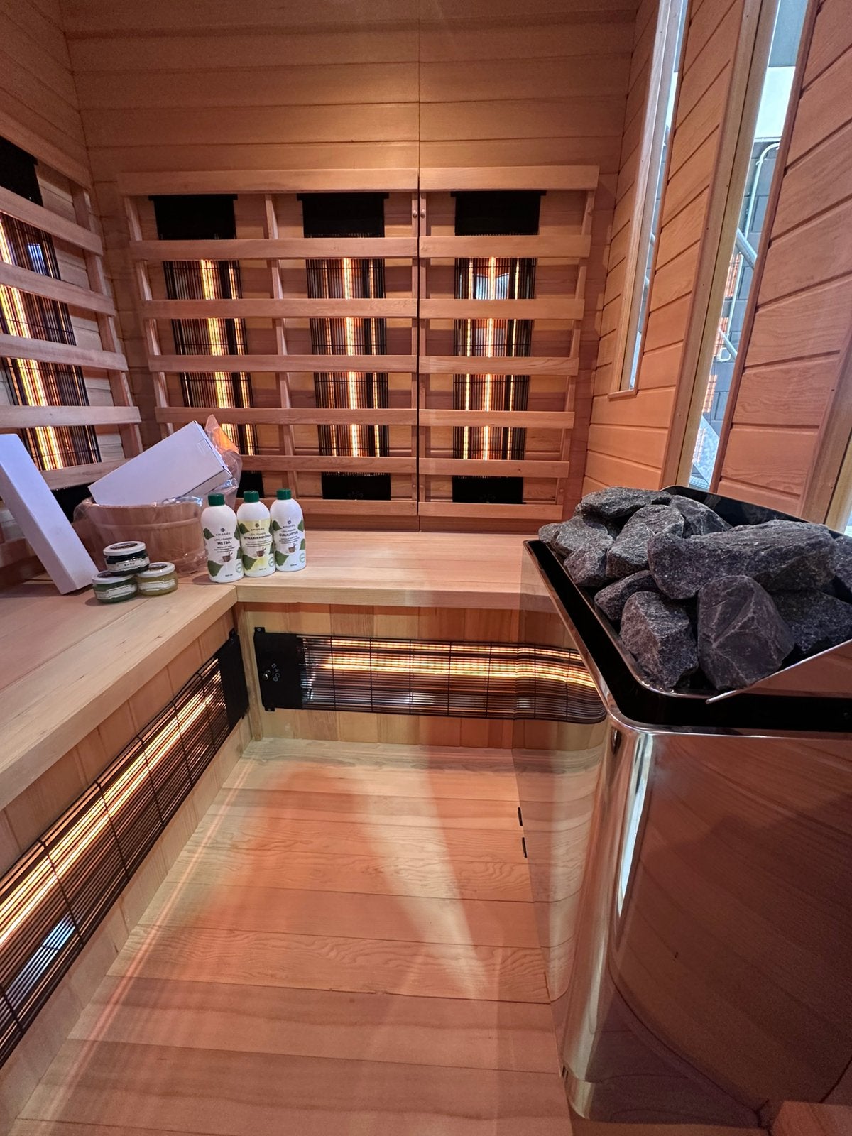 Combi Sauna | Infrarood + Finse Kachel | Morgen in huis, Sport en Fitness, Sauna, Info@inner-stillness.nl, Fins of Traditioneel