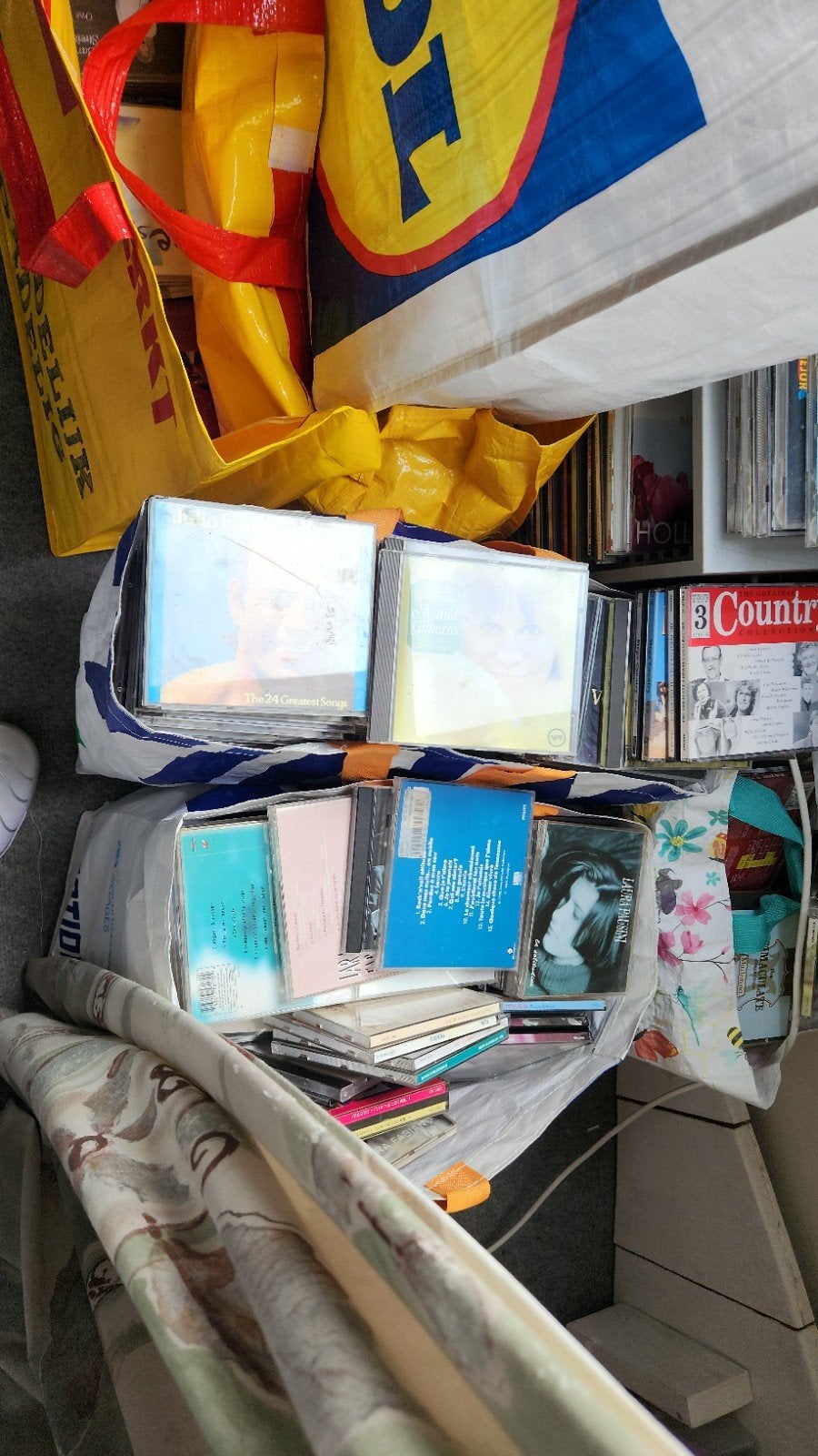 Party cd's +-200, Ophalen
