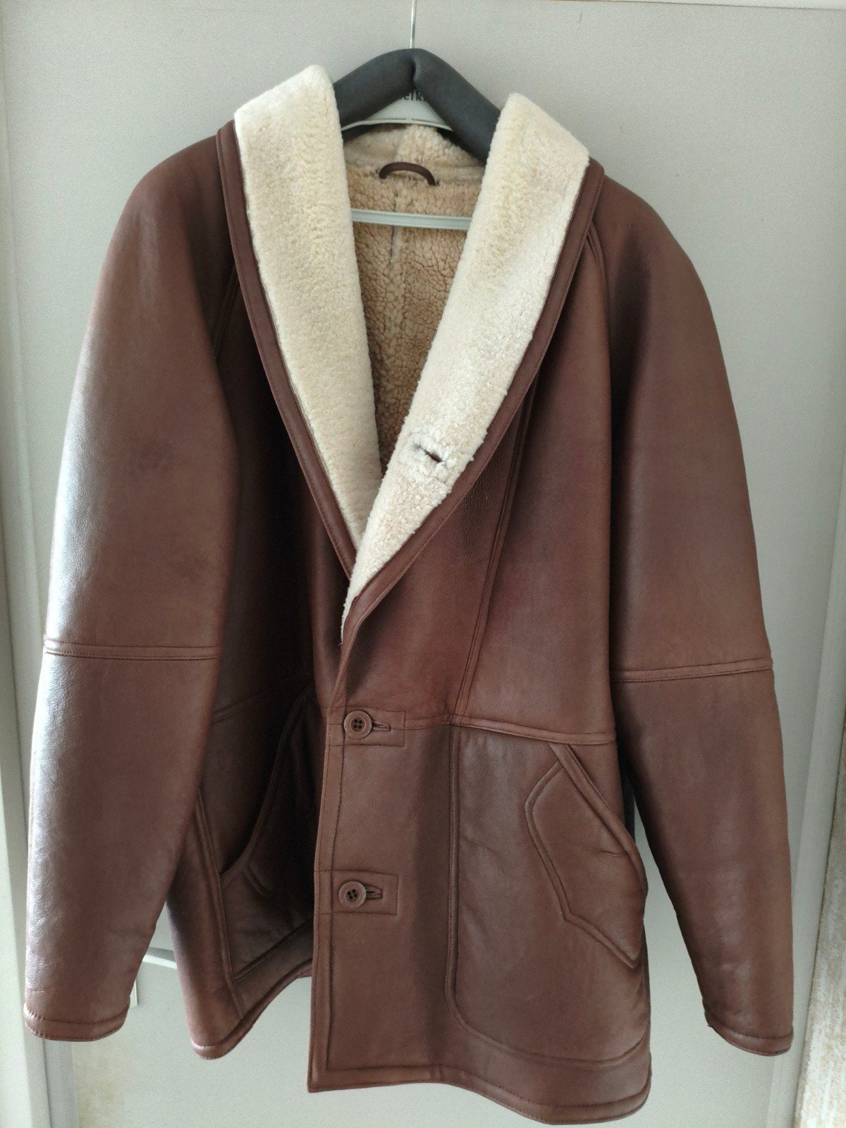 Zo goed als nieuwe lammy coat - Maat 58, Ophalen of Verzenden, Zo goed als nieuw, Overige maten, Bruin