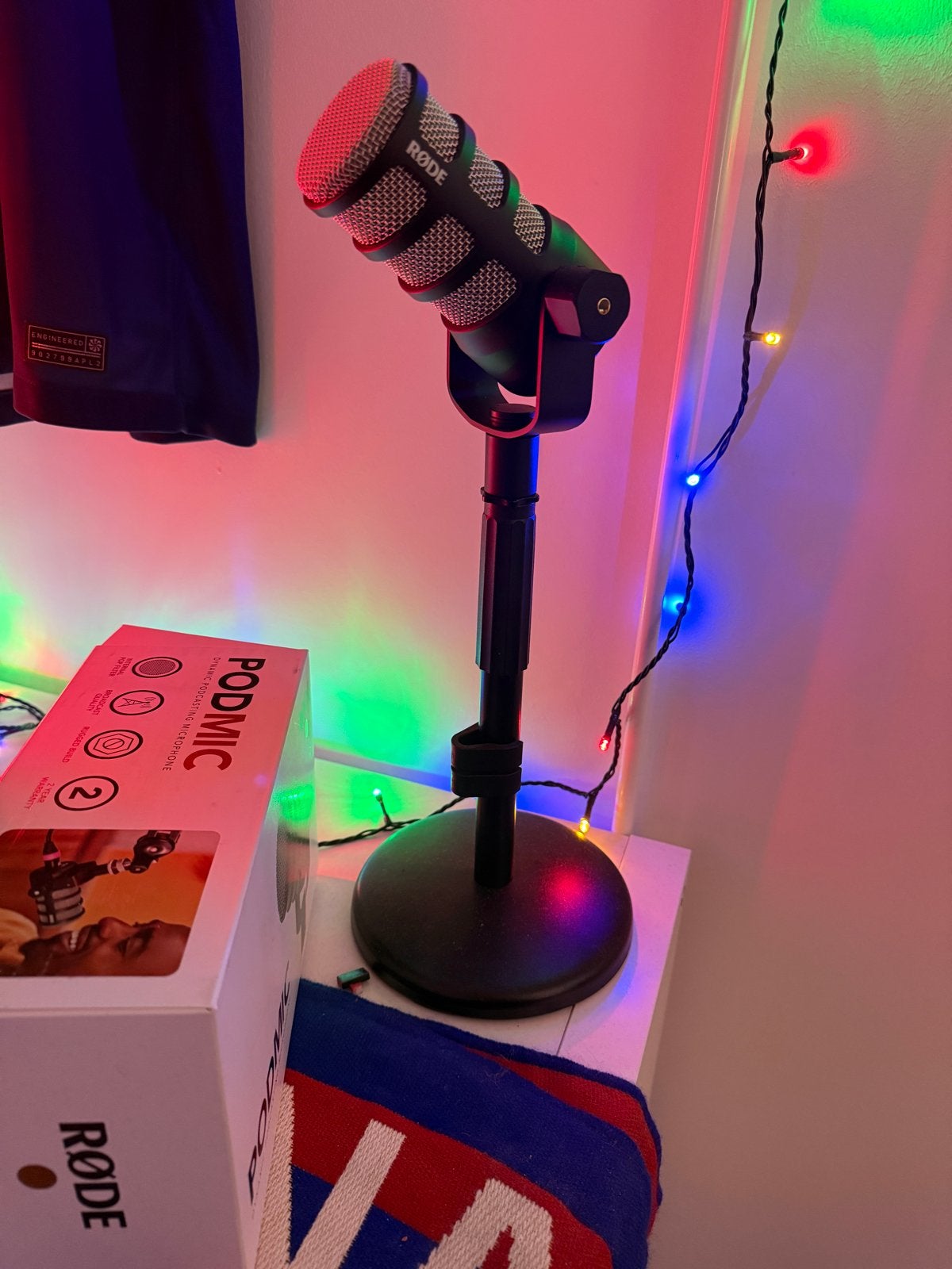 Rode Podmic met originele doos (standaard optioneel), Ophalen of Verzenden, Zo goed als nieuw, Studiomicrofoon