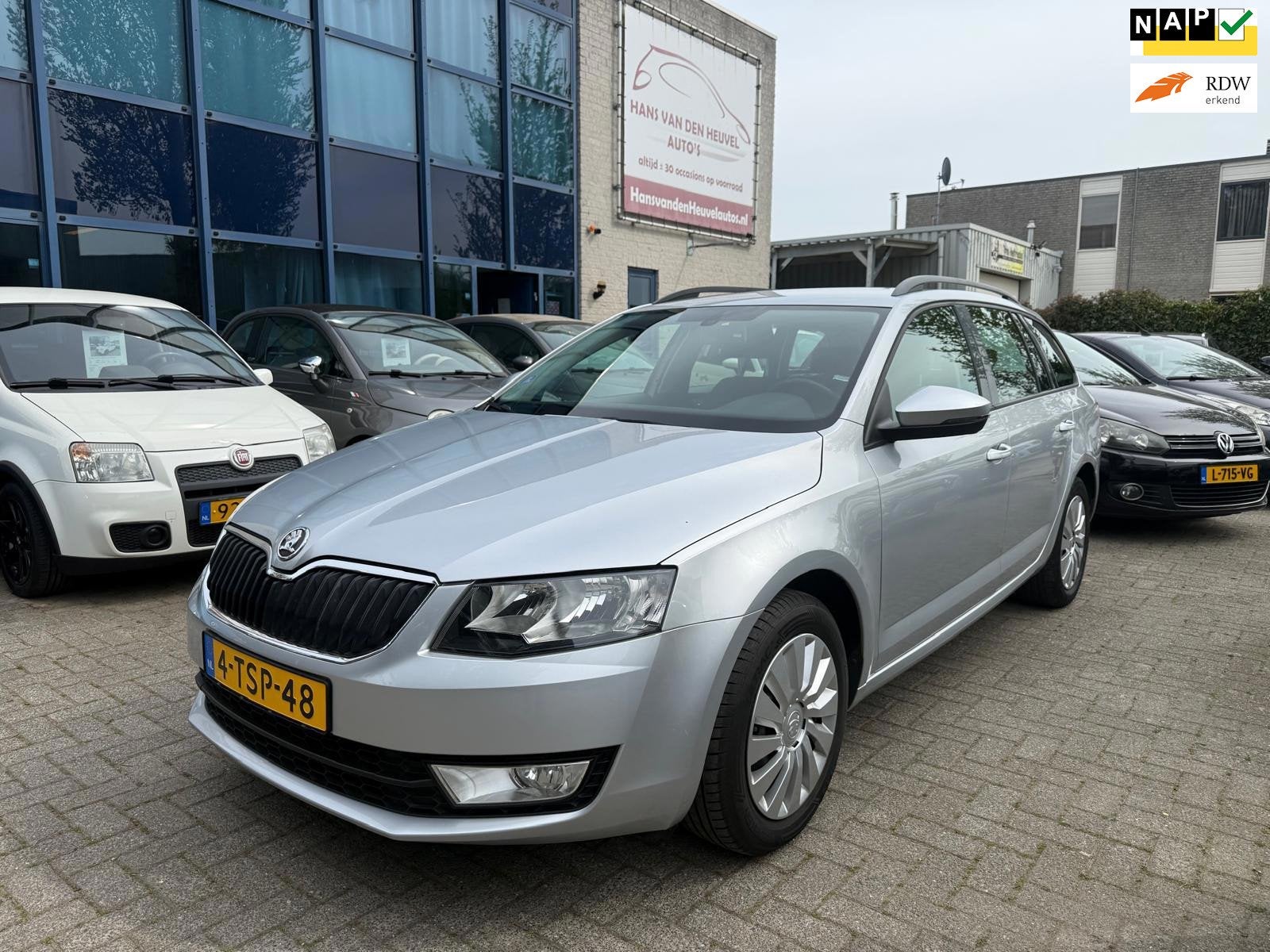 Skoda Octavia Combi 1.2 TSI Greentech Ambition Trekhaak, Air, Voorwielaandrijving, Euro 5, Stof, Gebruikt