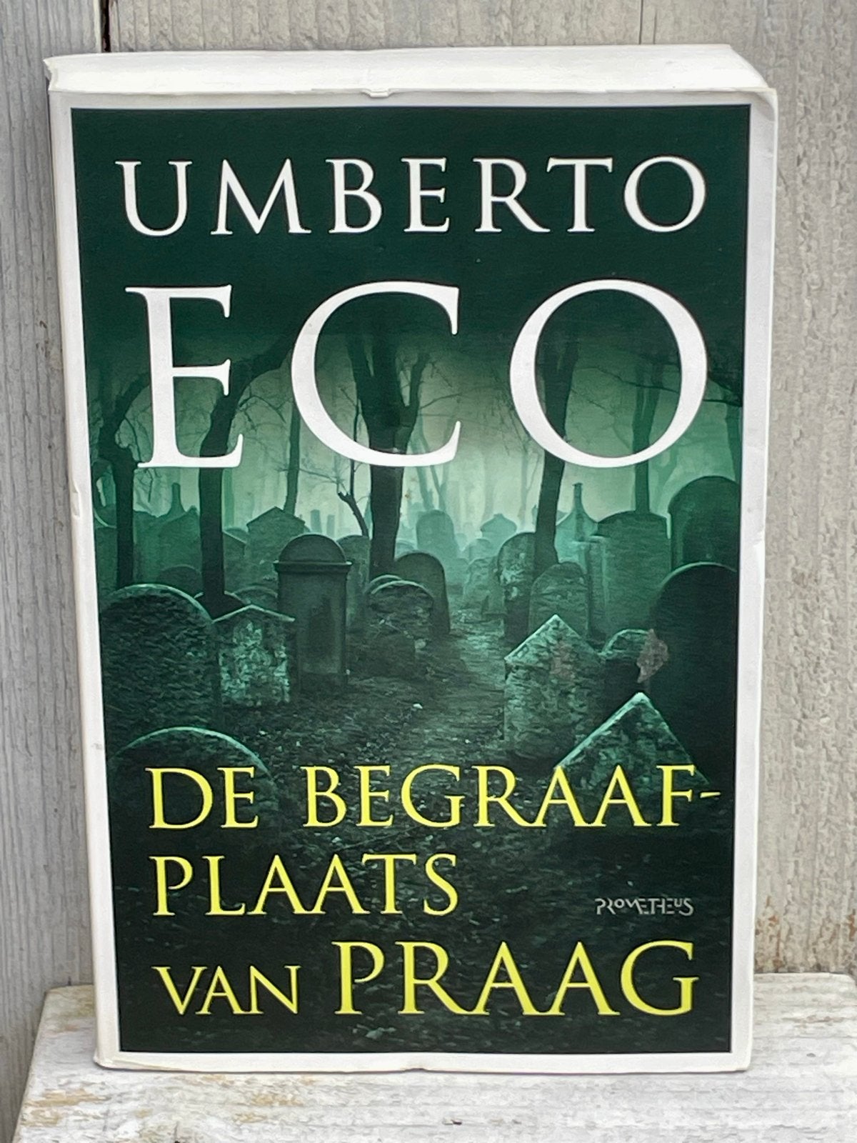 Umberto Eco - De Begraafplaats van Praag, Ophalen of Verzenden, Gelezen