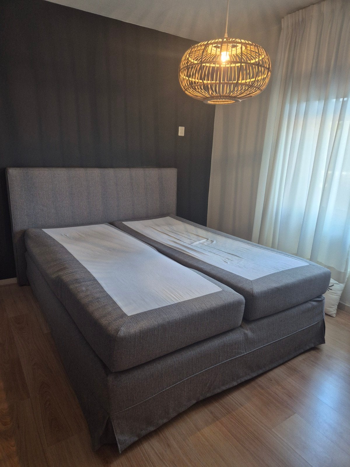 Boxspring met hoofdbord (met of zonder matrassen), Huis en Inrichting, Ophalen, Gebruikt, 210 cm, Tweepersoons