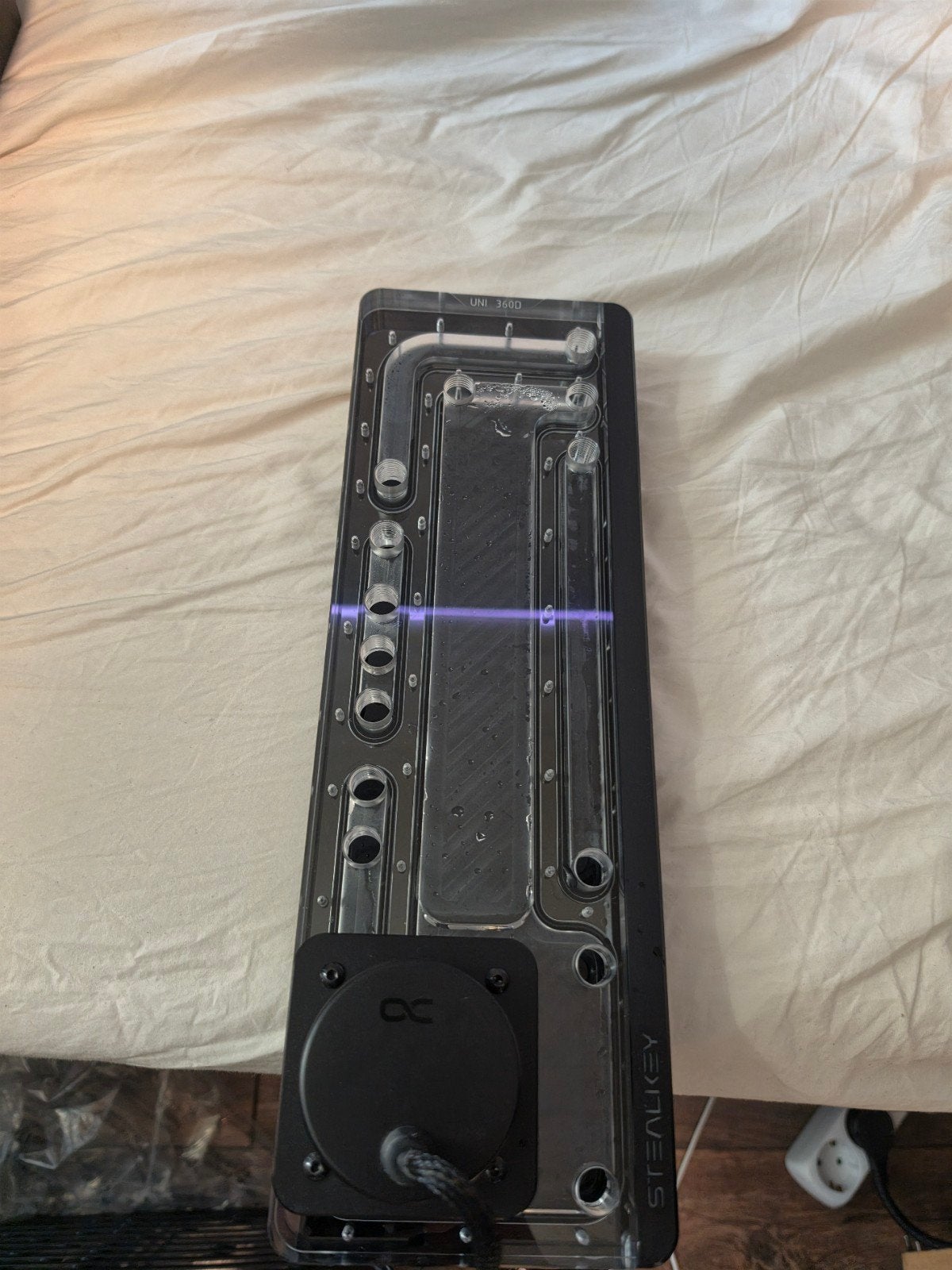 Pc SK-UNI 360D Distroplate D-RGB + alphacool apex voor pomp, Ophalen of Verzenden, Zo goed als nieuw, Waterkoeling