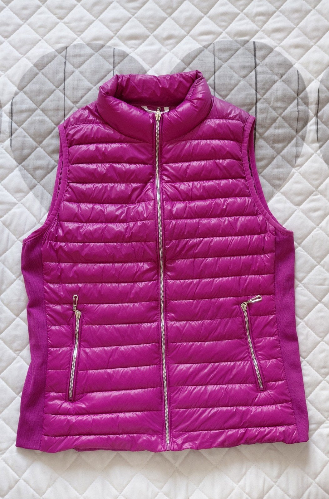 Stijlvol fuchsia /paars gewatteerd bodywarmer, Ophalen of Verzenden, Nieuw, Maat 42/44 (L), Paars