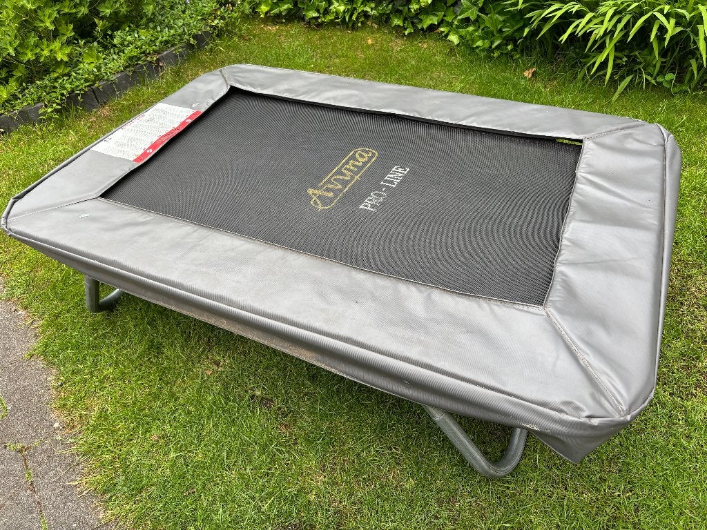 Trampoline Avyna Pro-Line 100x150, Ophalen, Gebruikt