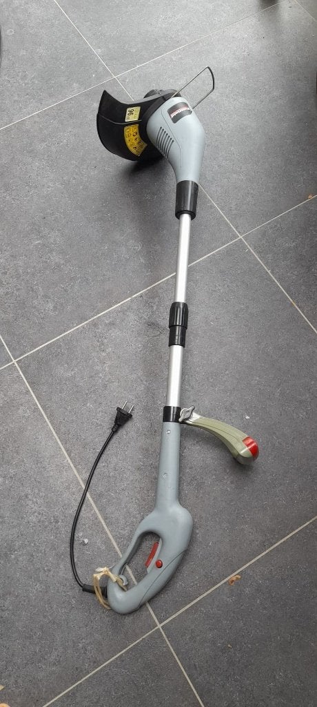 Elektrische grastrimmer 400 W, Ophalen, Gebruikt, 10 tot 30 cm, Elektrisch