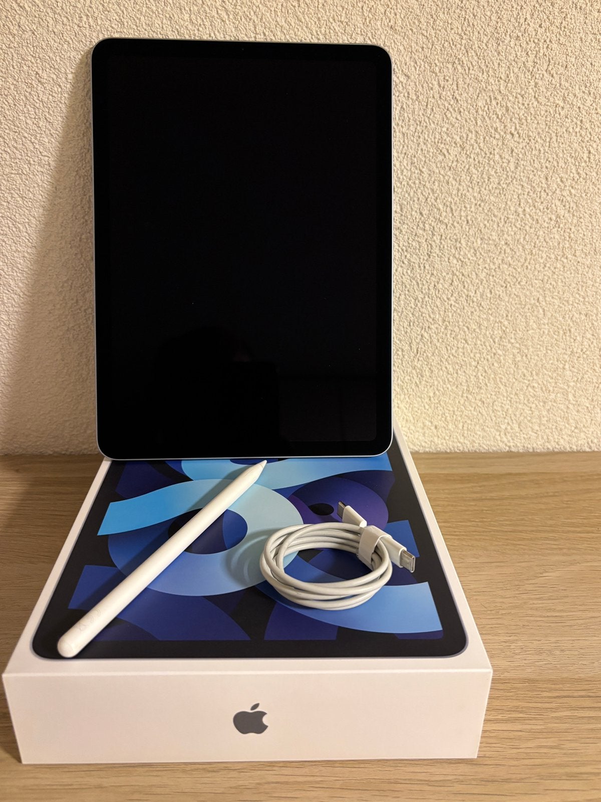 Ipad Air 4 th generation, Computers en Software, Apple iPads, Gebruikt, Blauw, Apple iPad Air, Ophalen of Verzenden