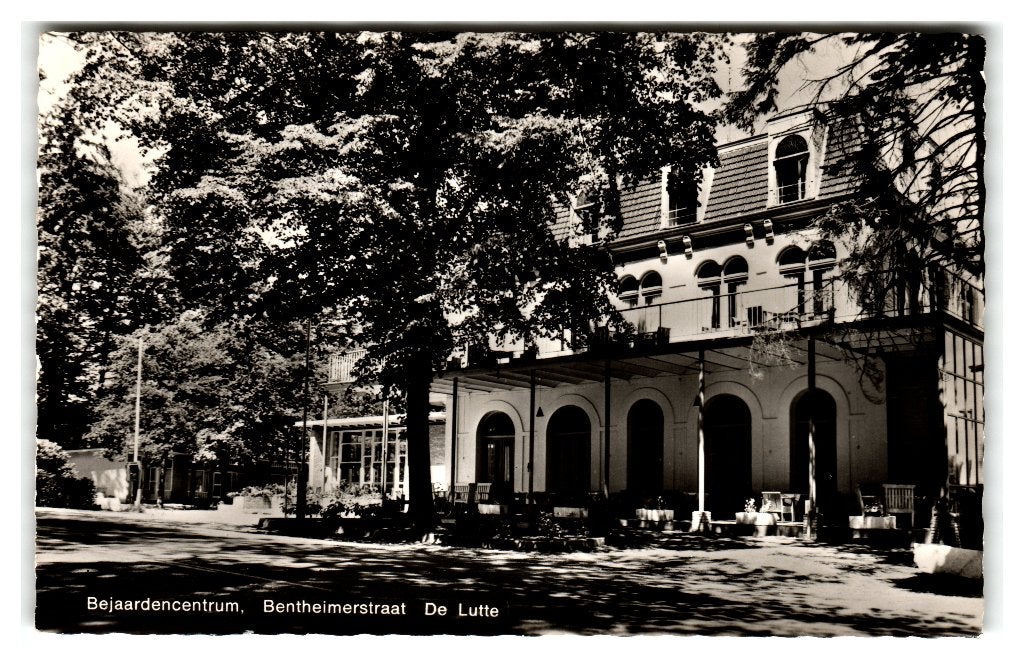 De Lutte, Bejaardencentrum Bentheimerstraat, Ophalen of Verzenden, 1960 tot 1980, Gelopen, Overijssel