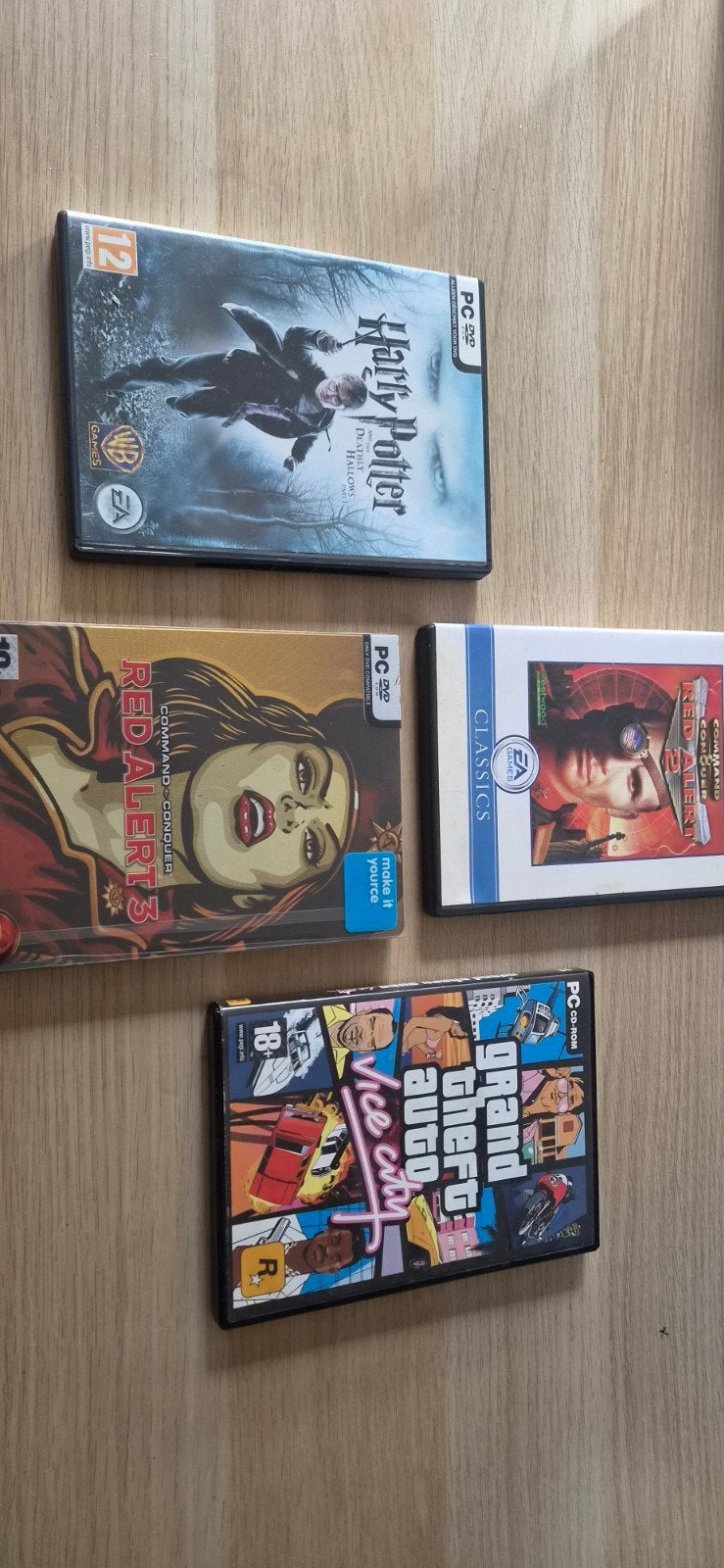 PC Games: Harry Potter, Red Alert 3, Grand Theft Auto, Spelcomputers en Games, Gebruikt, Overige genres, 1 speler, Ophalen of Verzenden