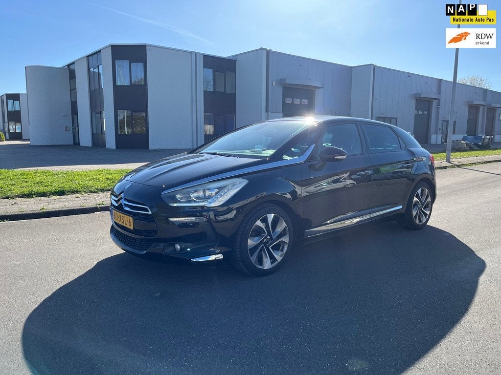 Citroen DS5 1.6 THP So Chic Autmaat - Mooie zeer nette staat, Auto's, Citroën, Gebruikt, Zwart, Metallic lak, 1395 kg