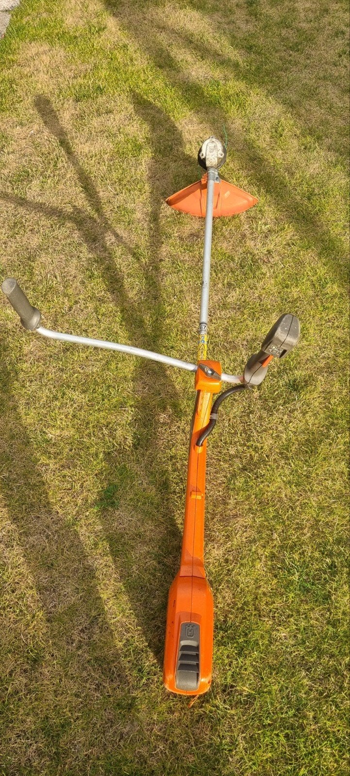 husqvarna 536 lirx accu bosmaaier draadmaaier, Ophalen, Gebruikt, Accu, 50 cm of meer