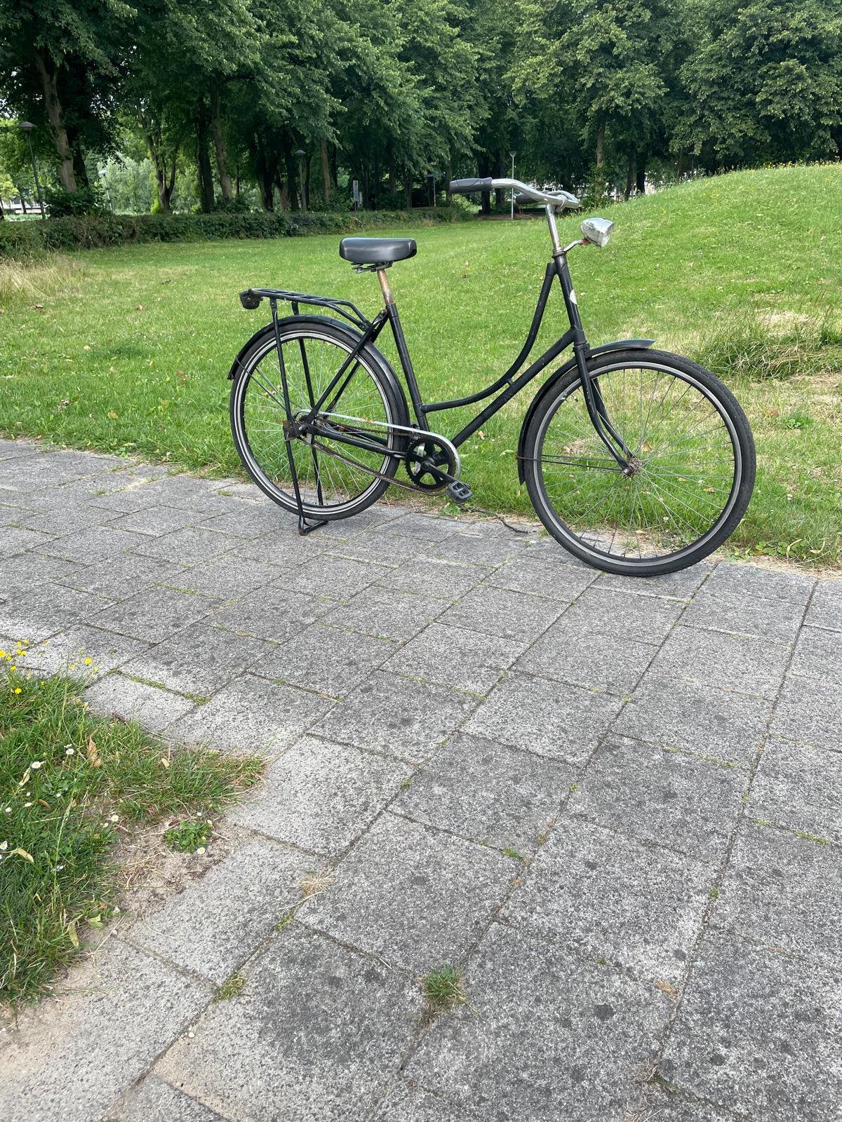 Opoe fiets, Fietsen en Brommers, Fietsen | Dames | Omafietsen, Ophalen, Gebruikt
