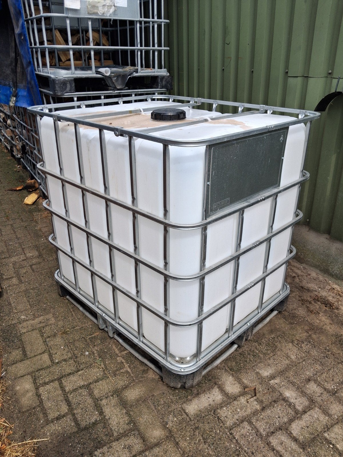 ibc vaten., 150 liter of meer, Ophalen, Zo goed als nieuw