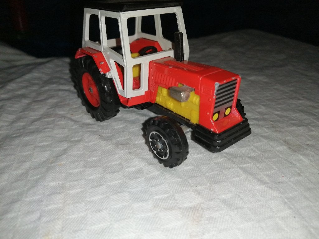 Majorette tractor 1/36, Hobby en Vrije tijd, Ophalen of Verzenden, Gebruikt, Tractor of Landbouw