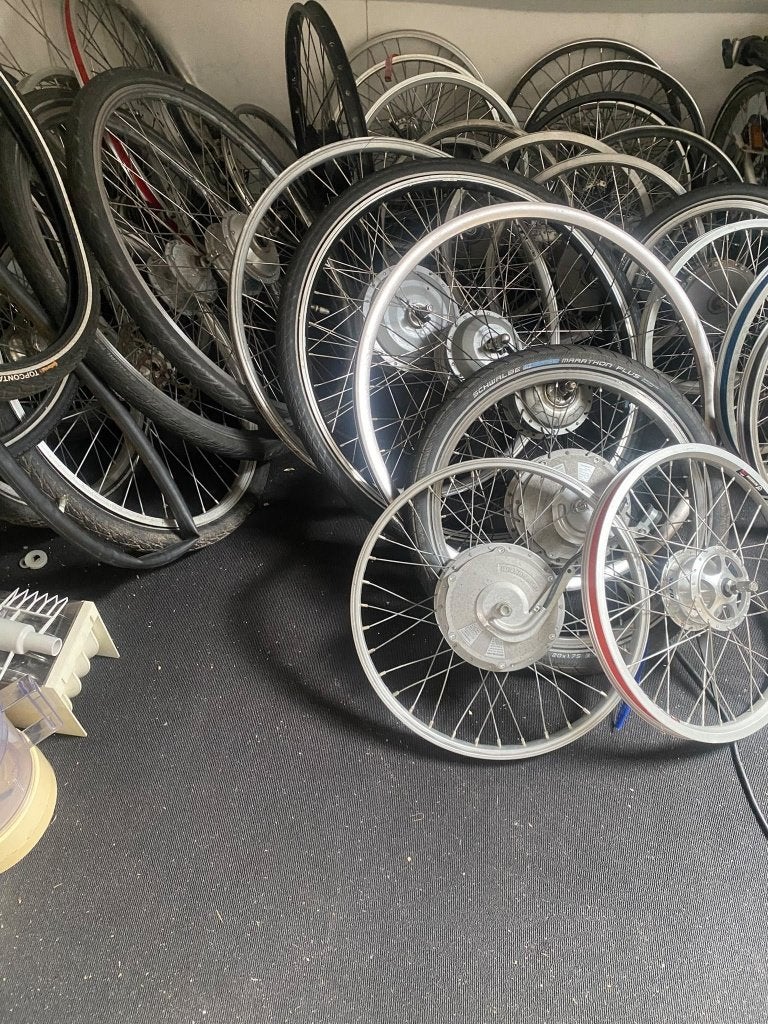 Diverse elektrische wielen en normale wielen., Ophalen of Verzenden, Gebruikt, Wiel