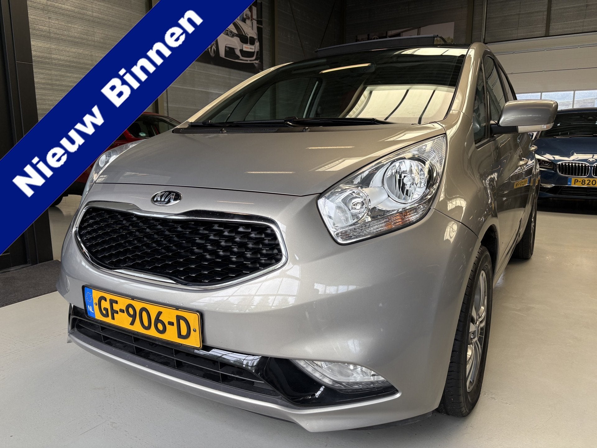 Kia Venga 1.4 CVVT ExecutiveLine Camera, Navi, Schuif / kant, Auto's, Kia, Voorwielaandrijving, Gebruikt, 4 cilinders, 1396 cc