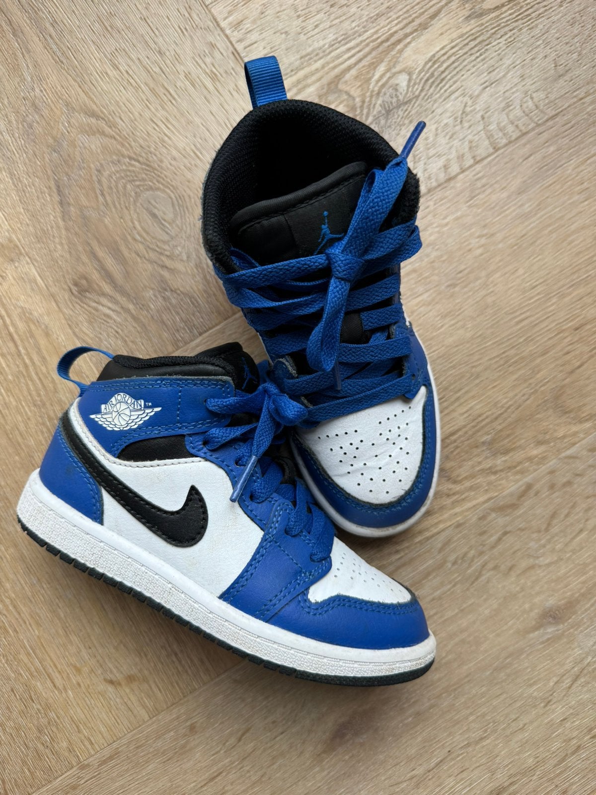Jordan 1 maat 28, Ophalen of Verzenden, Zo goed als nieuw, Jongen of Meisje, Schoenen