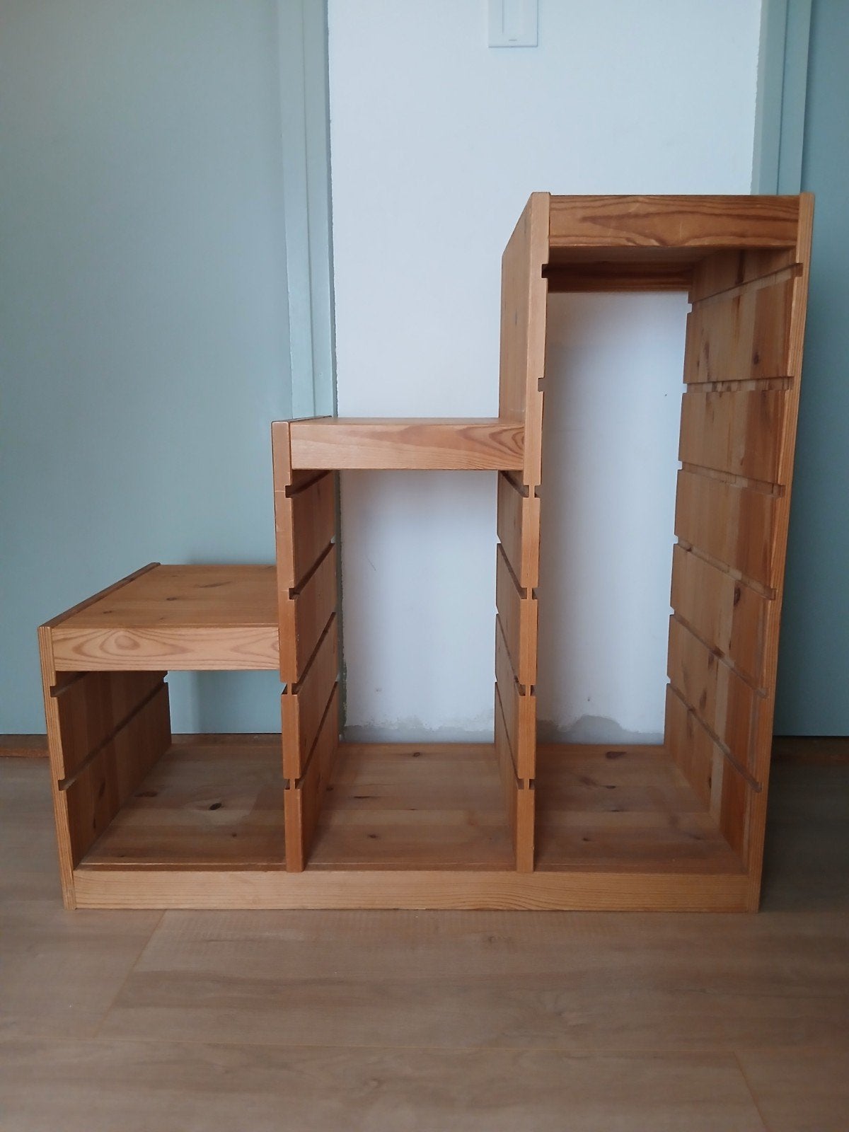 Trofast Ikea- 4 stuks houten trapkast/opbergmeubel, Ophalen, Met plank(en), Gebruikt, 100 tot 150 cm