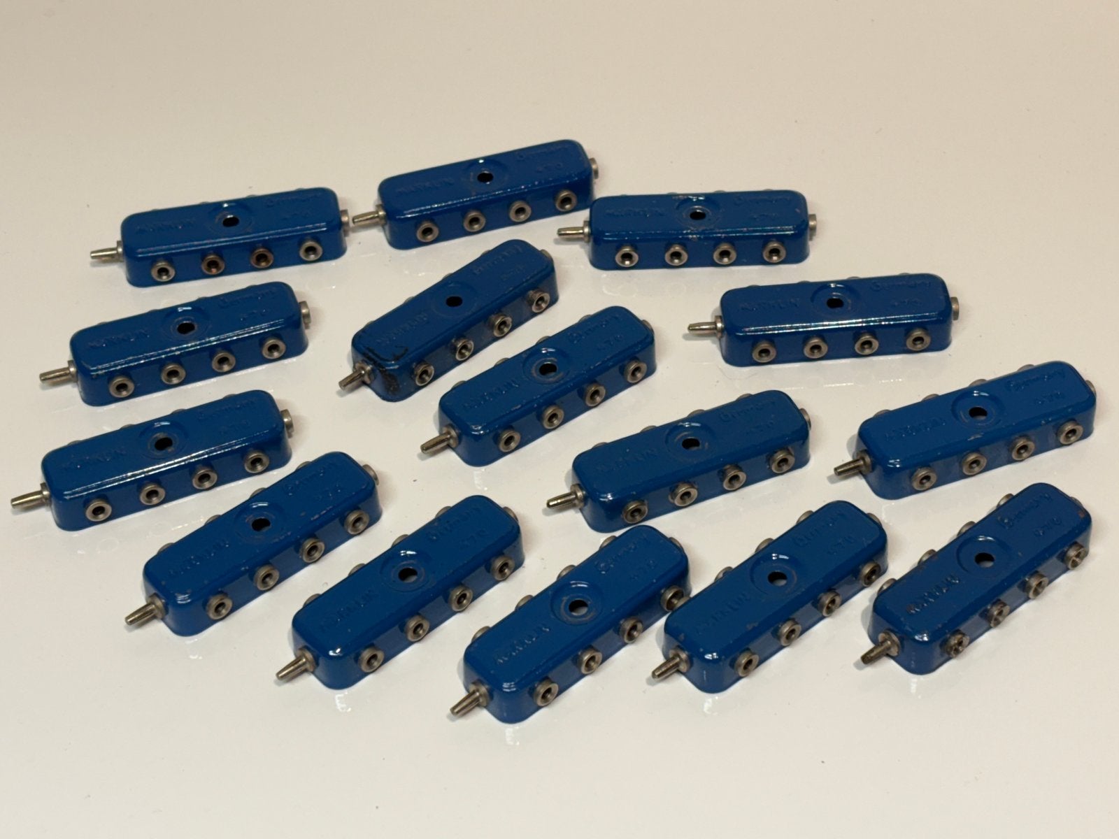 Marklin 800 15 stuks Verdeelplaatjes No. 470 Blauw, Wisselstroom, Gebruikt, Verzenden, Wagon