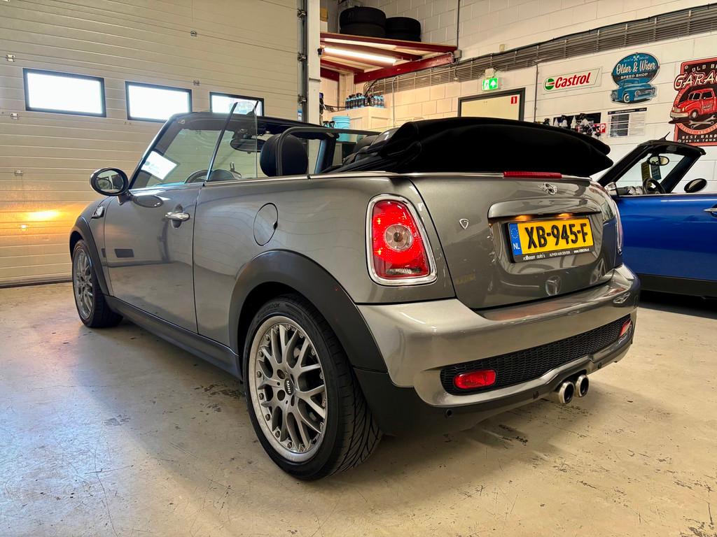 Mini Mini Cabrio 1.6 Cooper S Chili Bj10|Automaat|Leer|Clima, Euro 5, 15 km/l, Gebruikt, Zwart